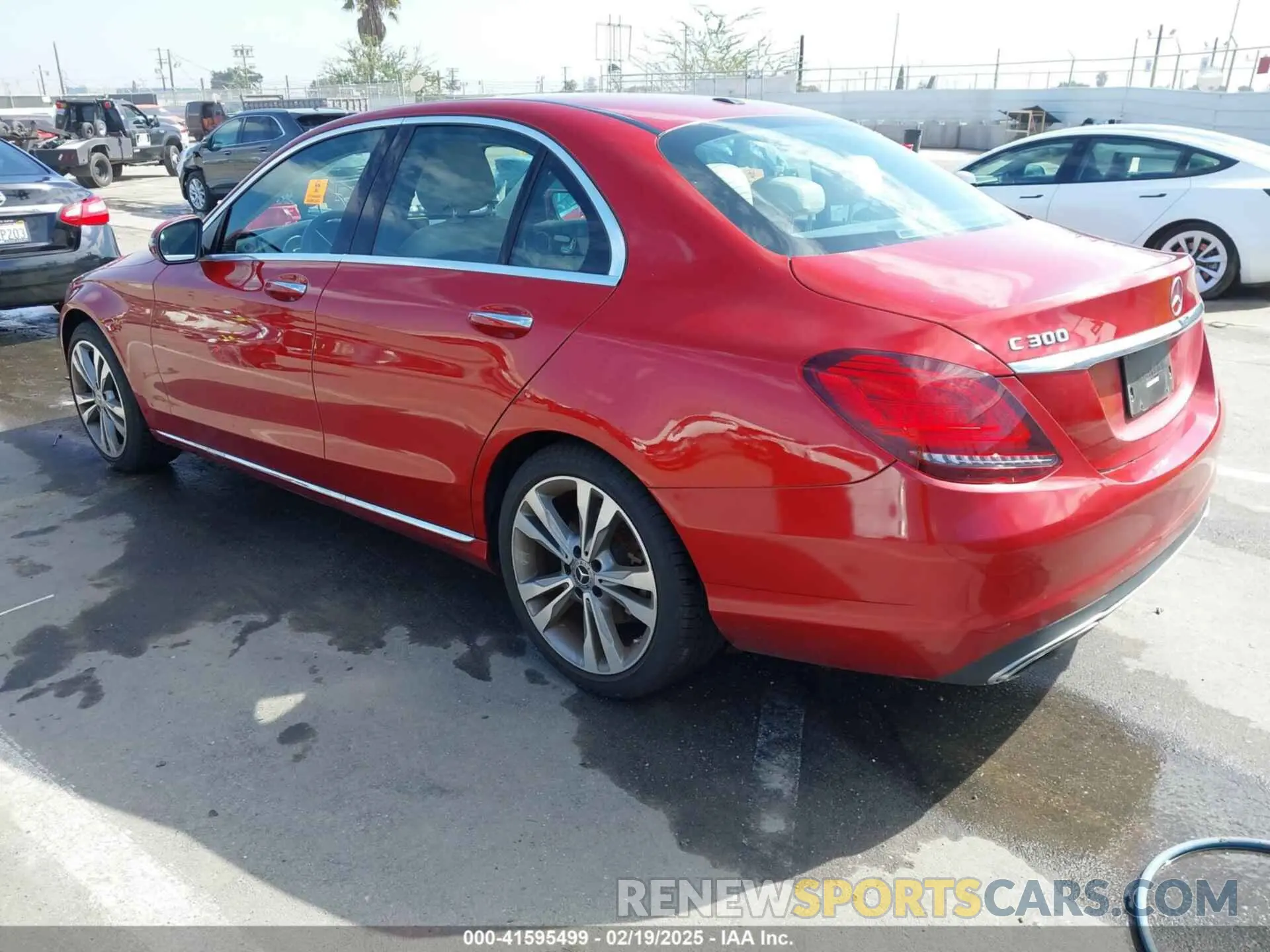 3 Photograph of a damaged car 55SWF8DB0KU289497 MERCEDES-BENZ C 300 2019