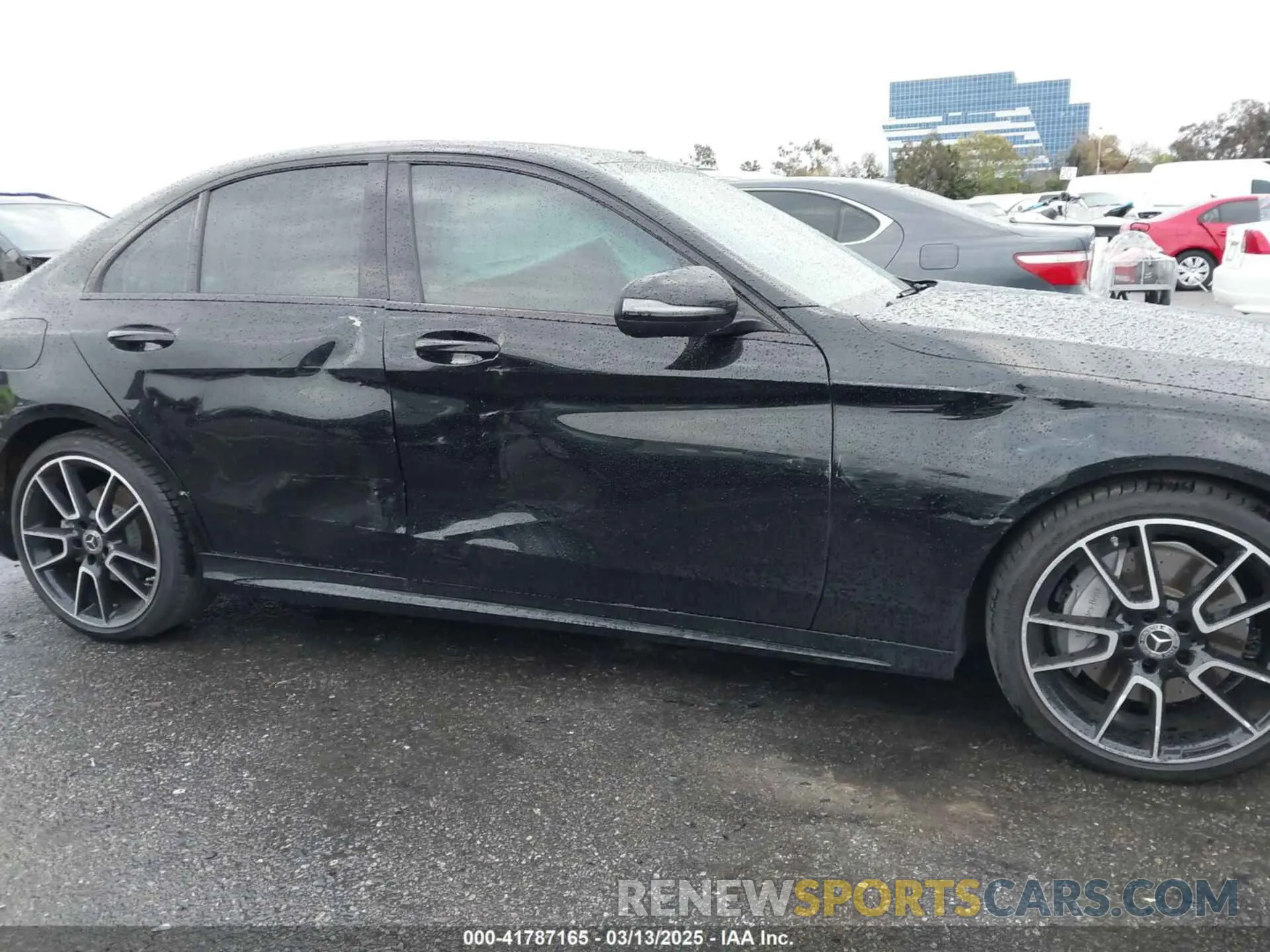 13 Photograph of a damaged car 55SWF8DB0KU296336 MERCEDES-BENZ C 300 2019