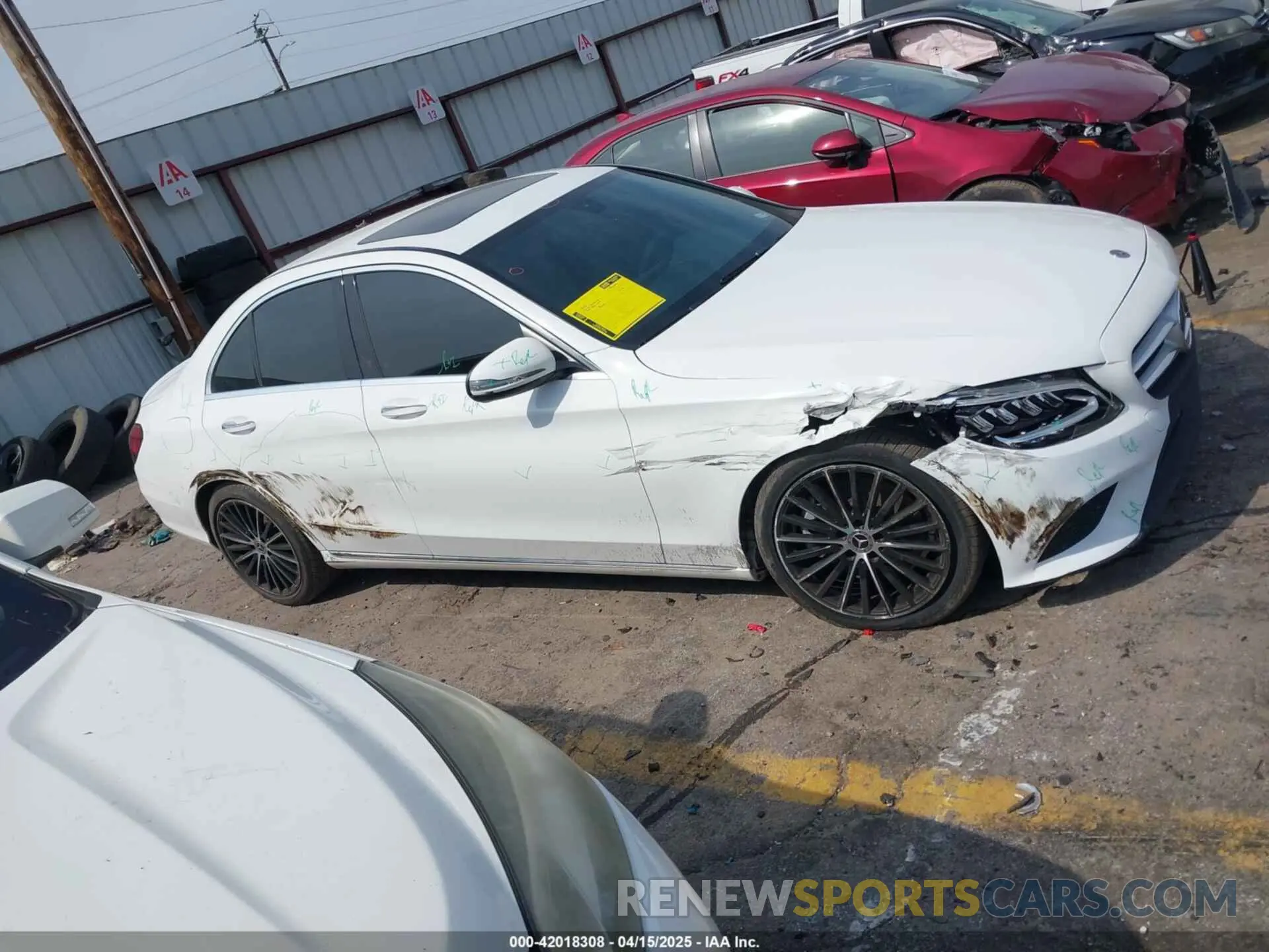 13 Photograph of a damaged car 55SWF8DB0KU308453 MERCEDES-BENZ C 300 2019