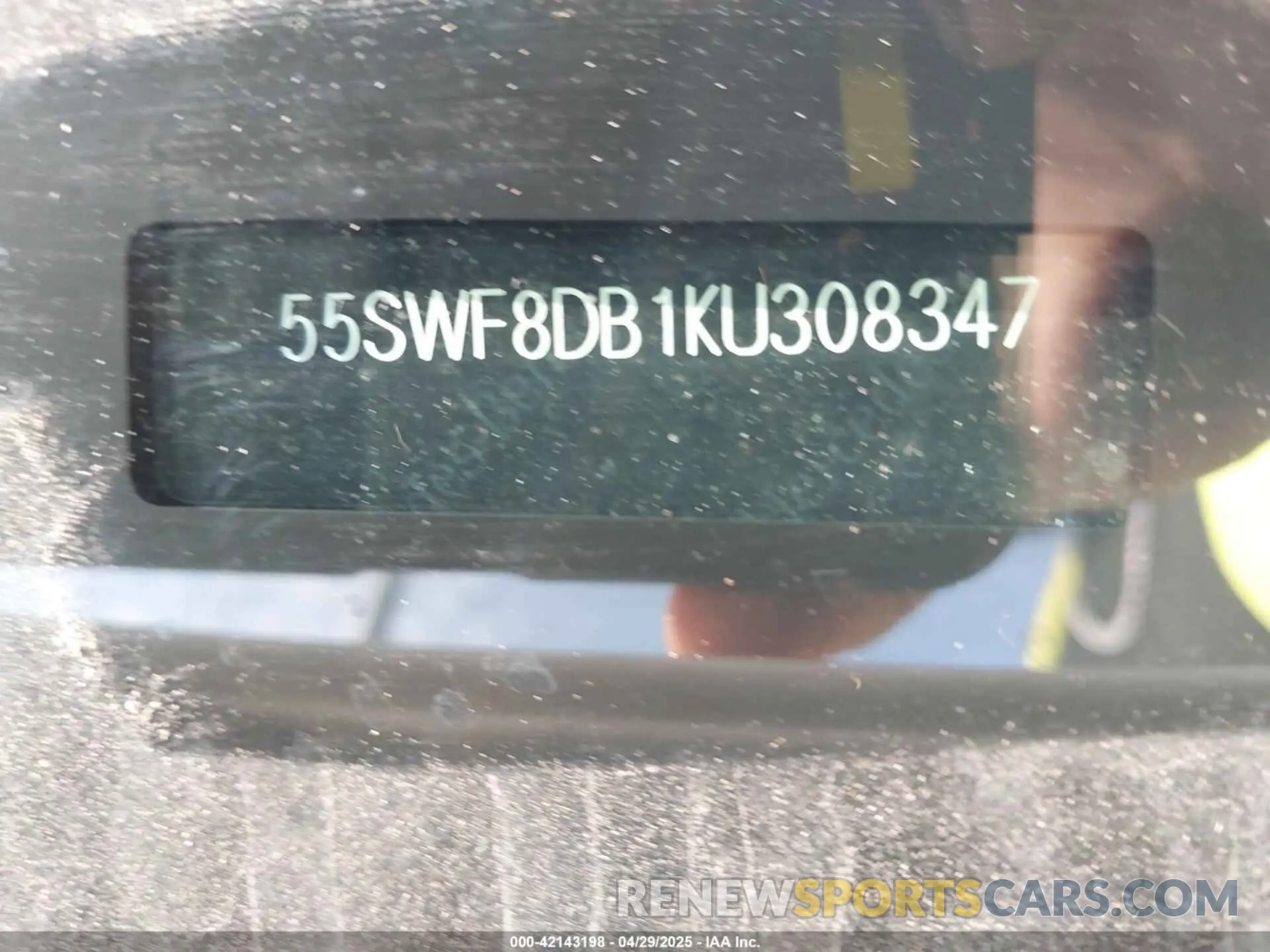 9 Photograph of a damaged car 55SWF8DB1KU308347 MERCEDES-BENZ C 300 2019