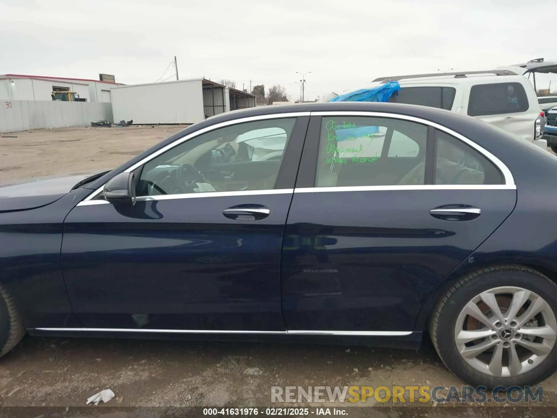 14 Photograph of a damaged car 55SWF8DB1KU318294 MERCEDES-BENZ C 300 2019