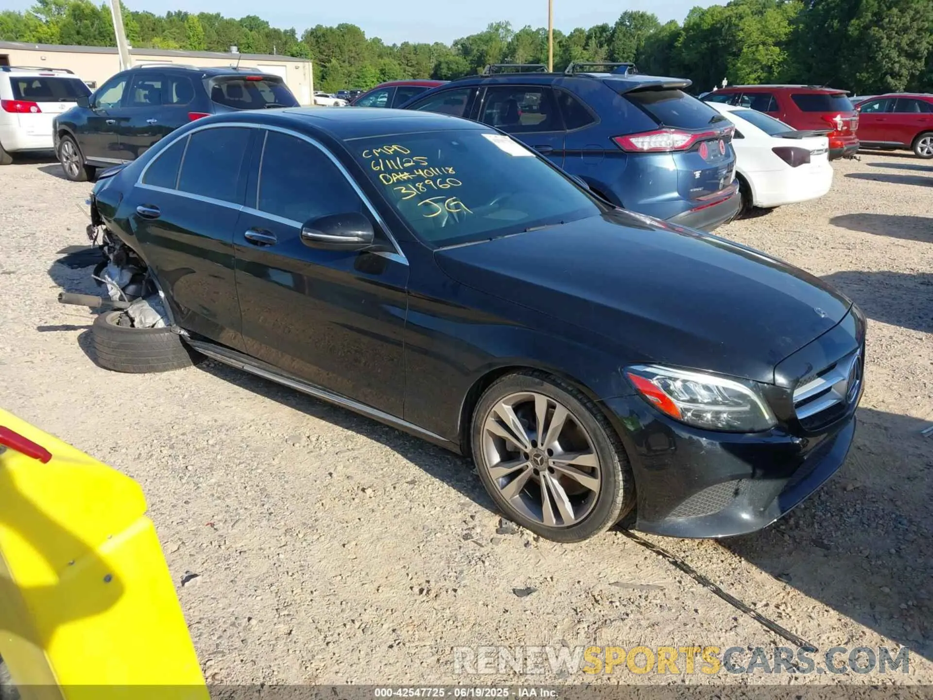 1 Photograph of a damaged car 55SWF8DB1KU318960 MERCEDES-BENZ C 300 2019