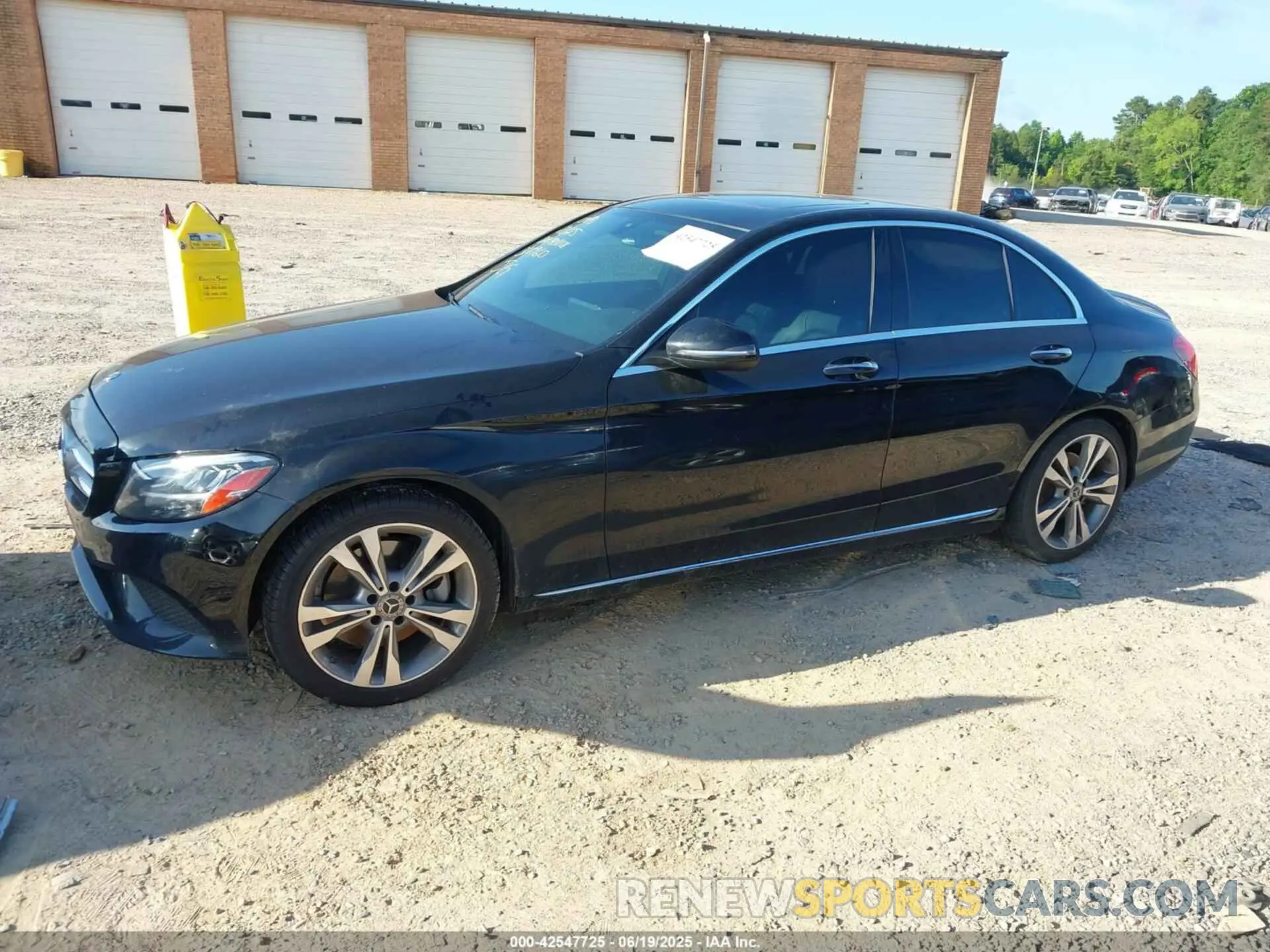 14 Photograph of a damaged car 55SWF8DB1KU318960 MERCEDES-BENZ C 300 2019
