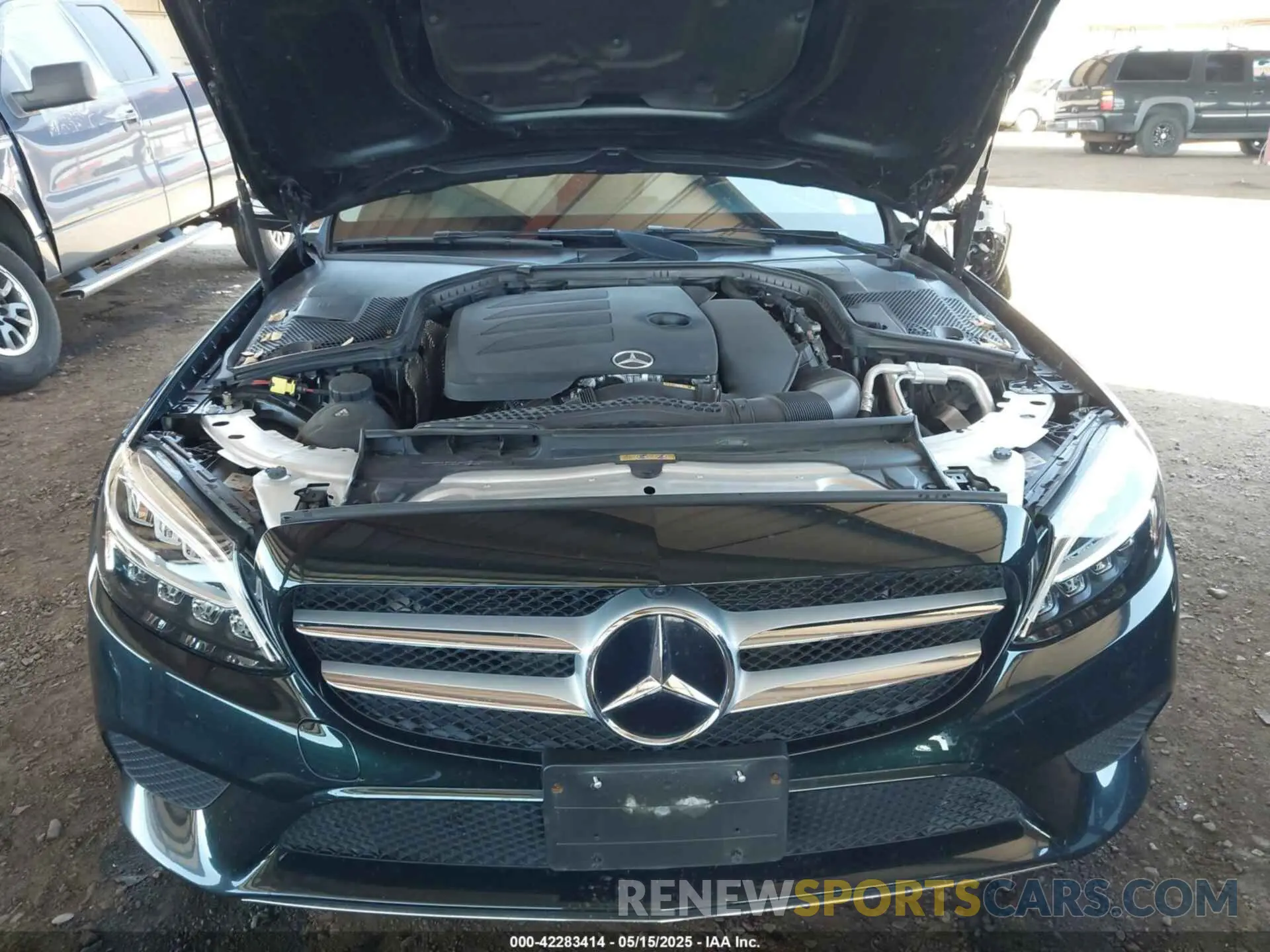 10 Photograph of a damaged car 55SWF8DB2KU297097 MERCEDES-BENZ C 300 2019