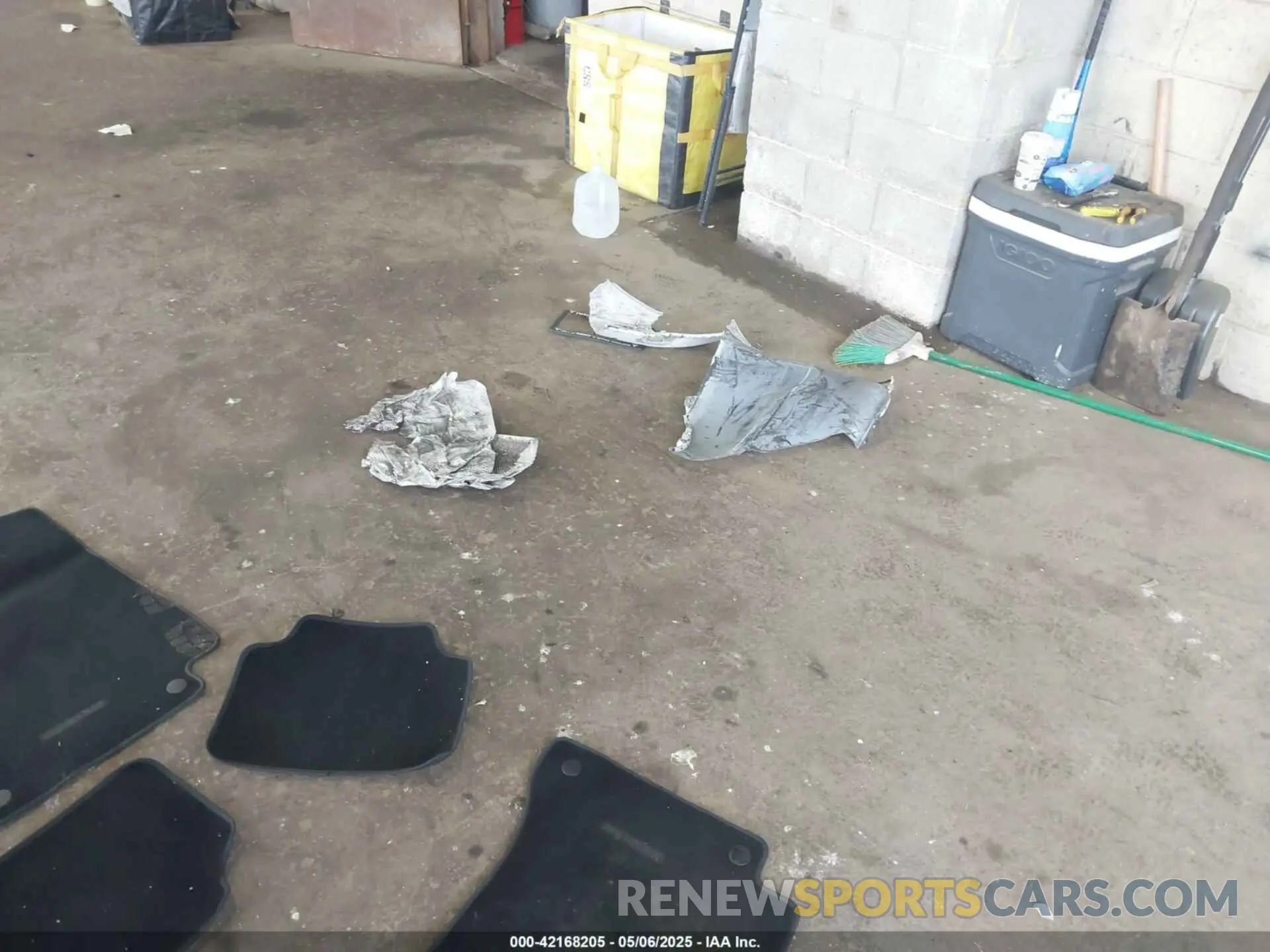 12 Photograph of a damaged car 55SWF8DB3KU293995 MERCEDES-BENZ C 300 2019