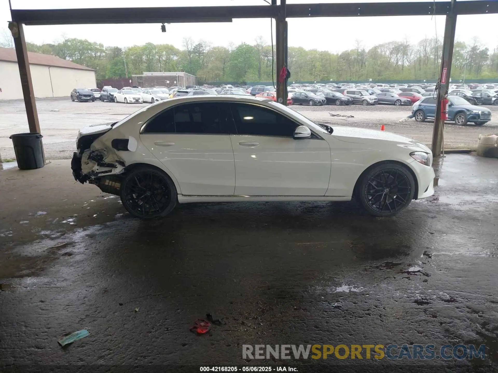 14 Photograph of a damaged car 55SWF8DB3KU293995 MERCEDES-BENZ C 300 2019