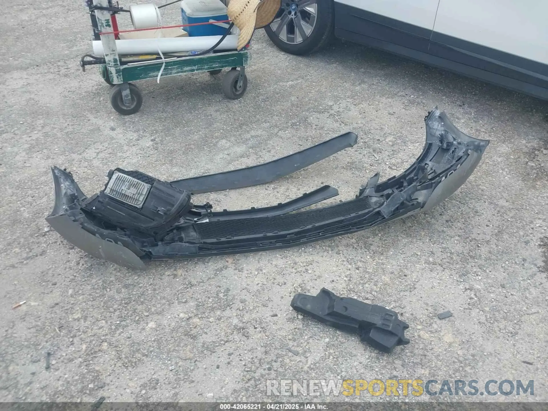 12 Photograph of a damaged car 55SWF8DB3KU295407 MERCEDES-BENZ C 300 2019
