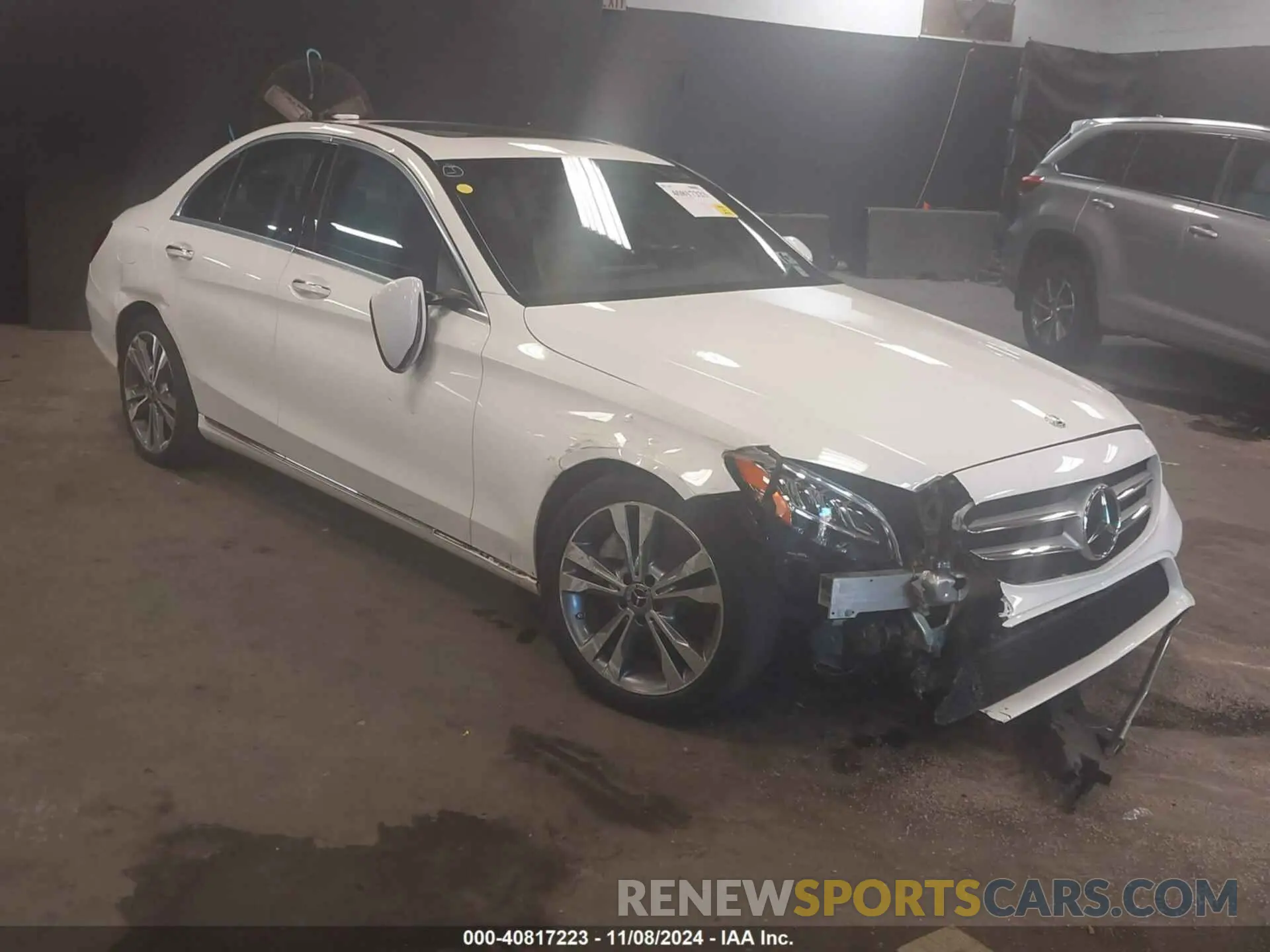 1 Photograph of a damaged car 55SWF8DB5KU301319 MERCEDES-BENZ C 300 2019