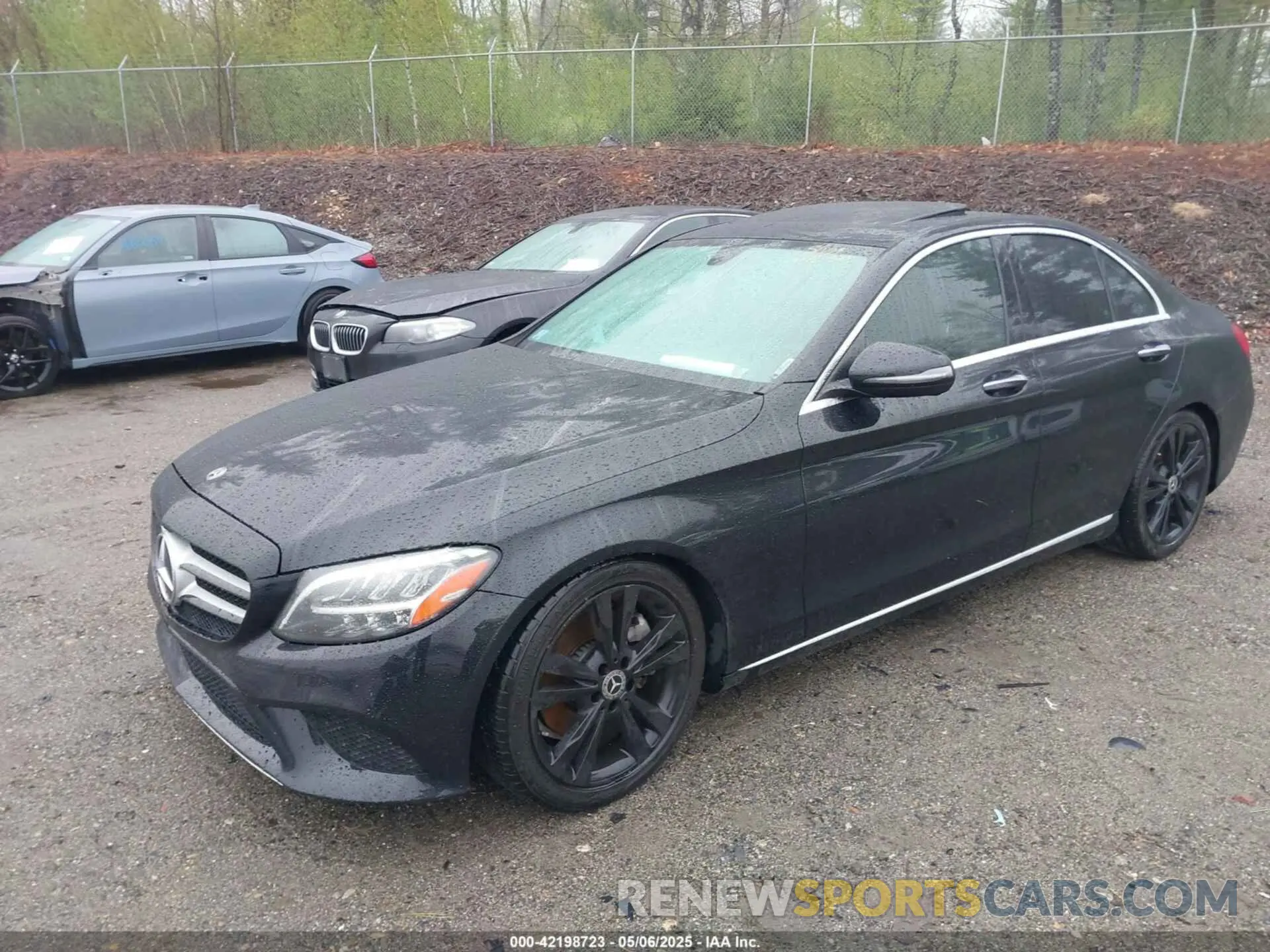 2 Photograph of a damaged car 55SWF8DB5KU307749 MERCEDES-BENZ C 300 2019