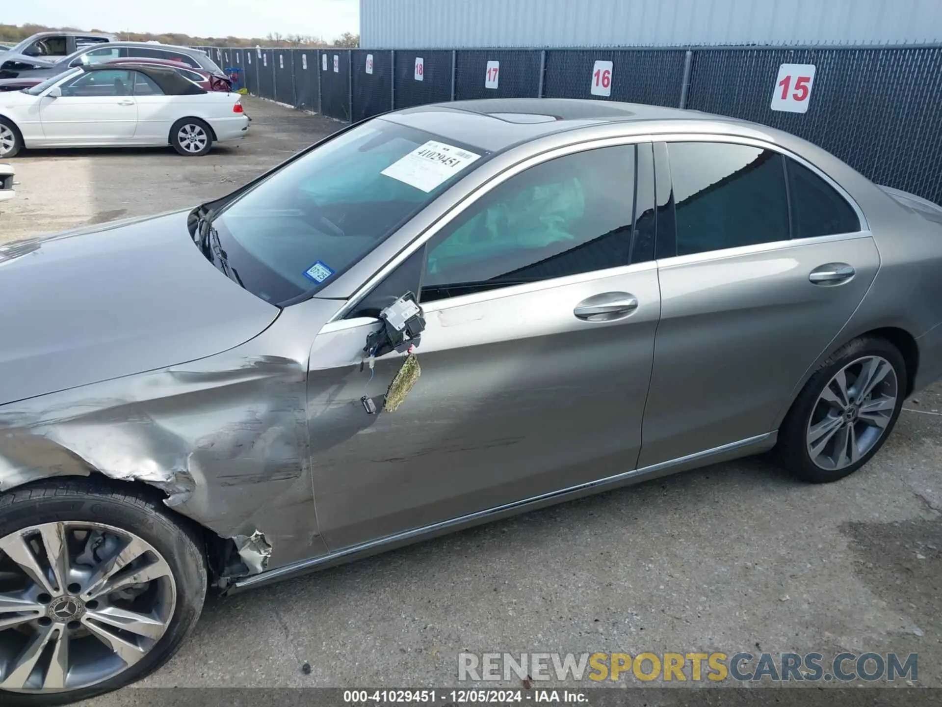 14 Photograph of a damaged car 55SWF8DB5KU313972 MERCEDES-BENZ C 300 2019