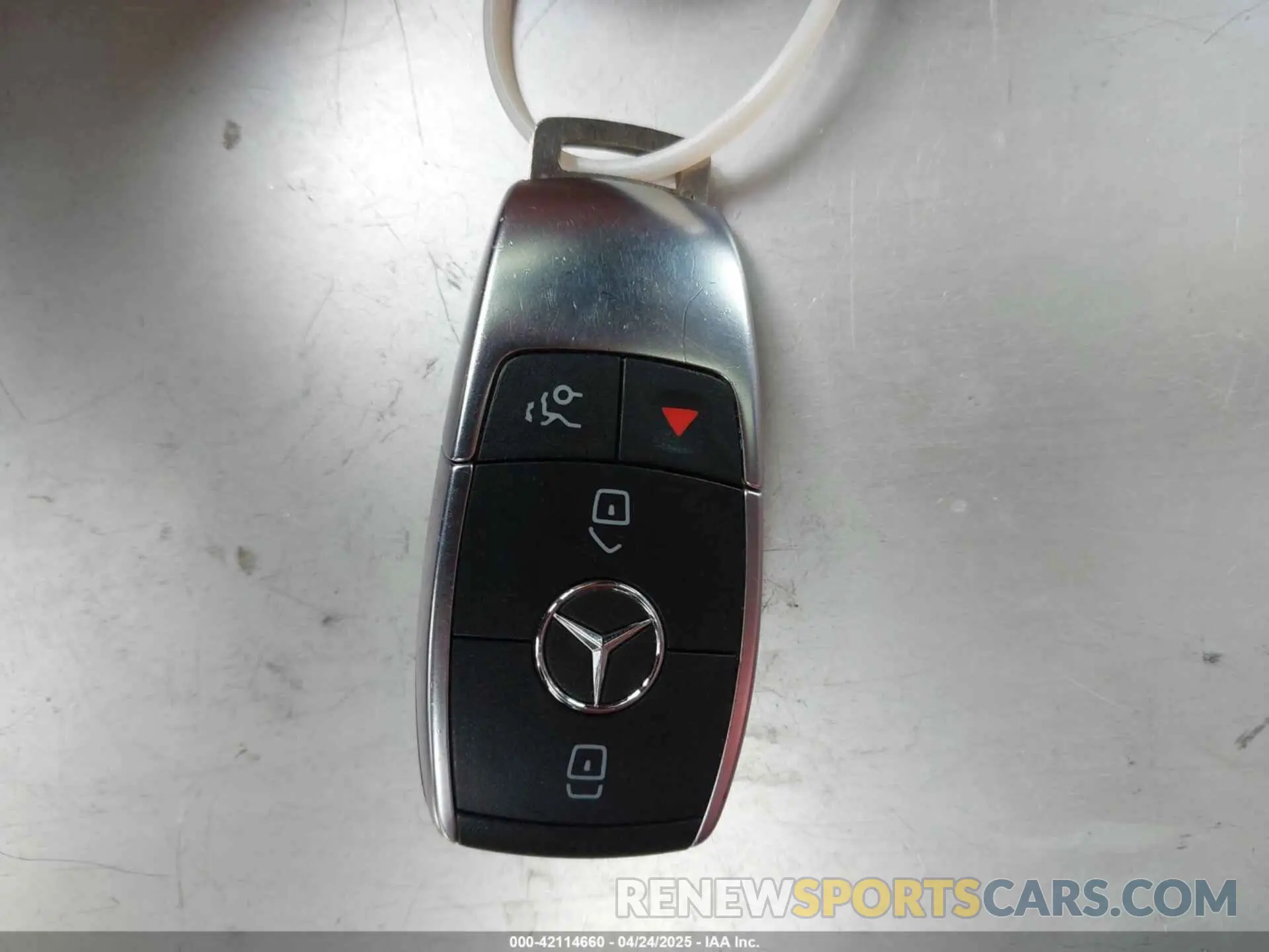 11 Photograph of a damaged car 55SWF8DB6KU315584 MERCEDES-BENZ C 300 2019