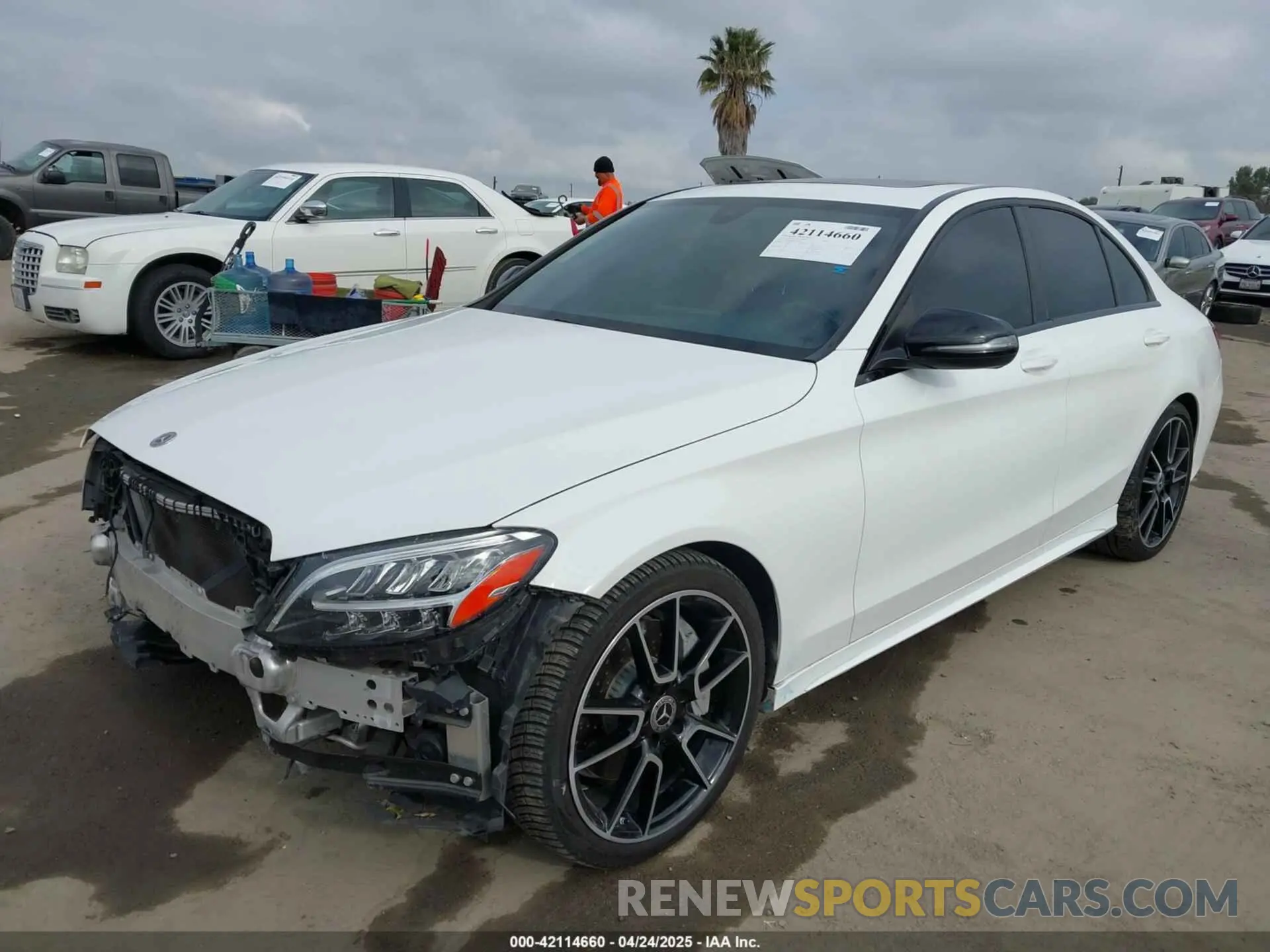 2 Photograph of a damaged car 55SWF8DB6KU315584 MERCEDES-BENZ C 300 2019