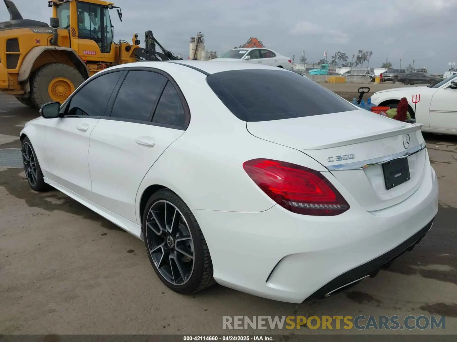 3 Photograph of a damaged car 55SWF8DB6KU315584 MERCEDES-BENZ C 300 2019