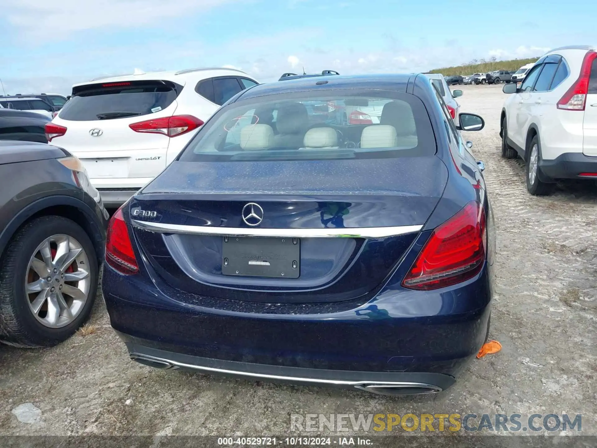 16 Photograph of a damaged car 55SWF8DB7KU284944 MERCEDES-BENZ C 300 2019