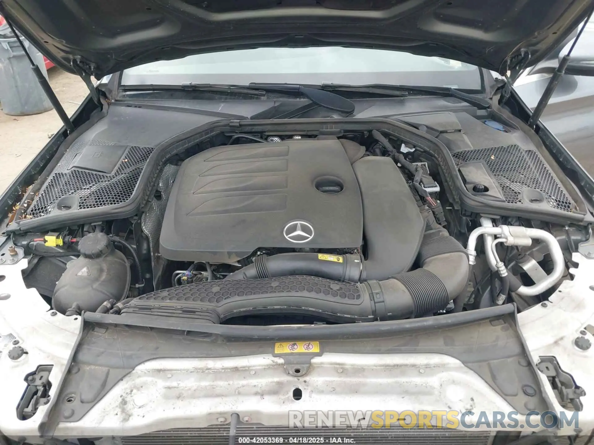 10 Photograph of a damaged car 55SWF8DB7KU312371 MERCEDES-BENZ C 300 2019