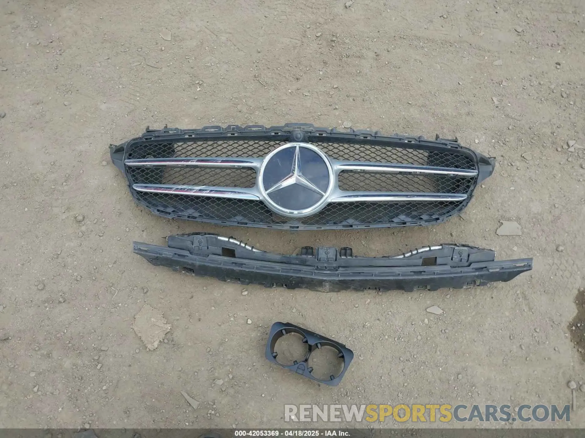 12 Photograph of a damaged car 55SWF8DB7KU312371 MERCEDES-BENZ C 300 2019