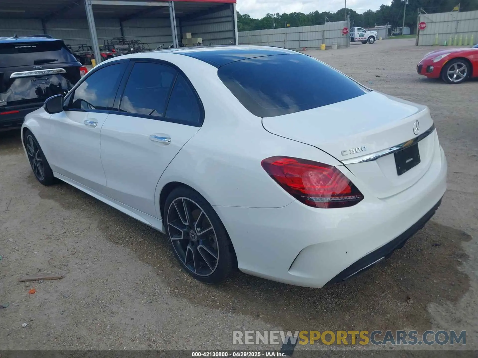 3 Photograph of a damaged car 55SWF8DB7KU319255 MERCEDES-BENZ C 300 2019