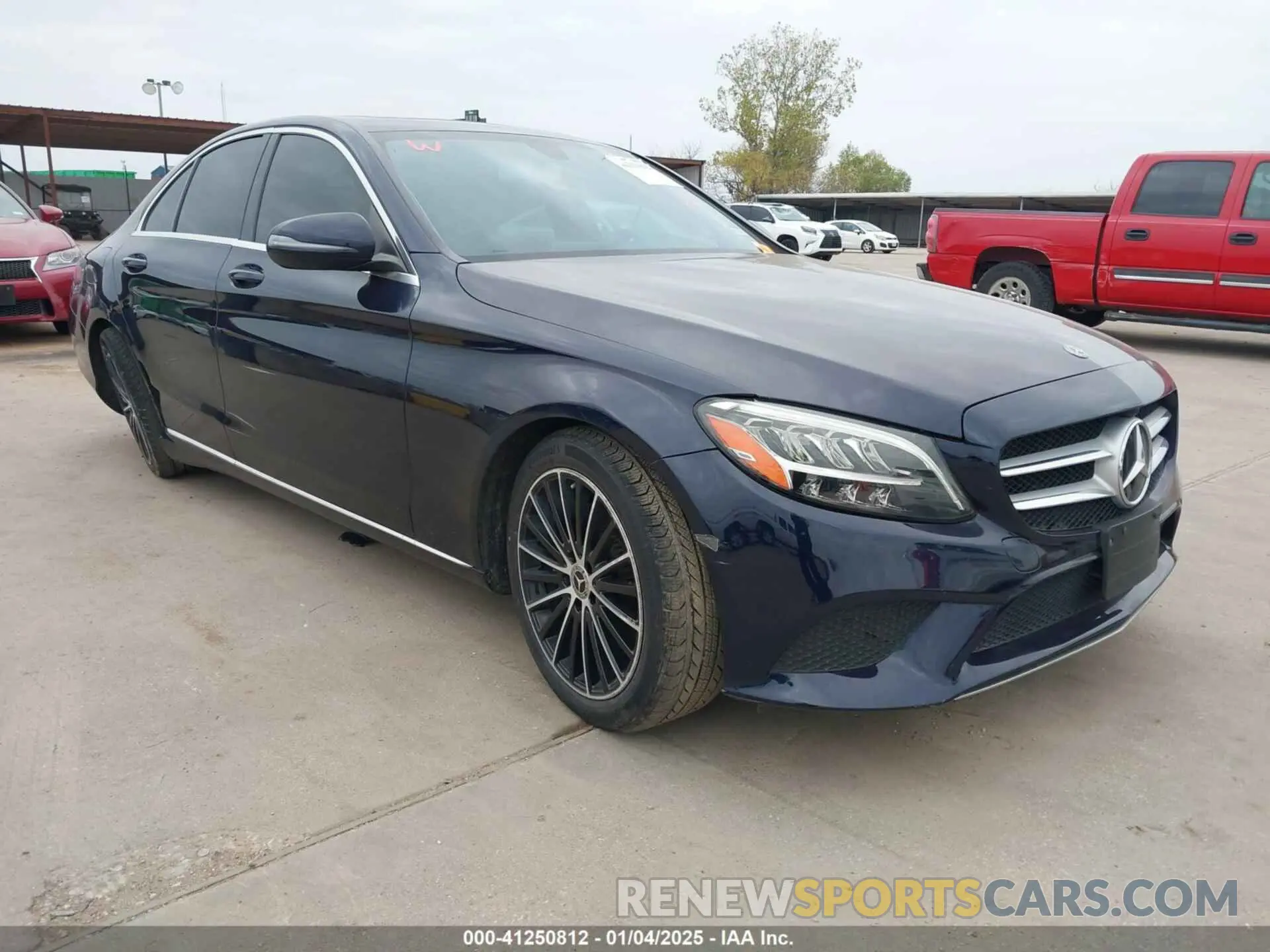 1 Photograph of a damaged car 55SWF8DB8KU299565 MERCEDES-BENZ C 300 2019