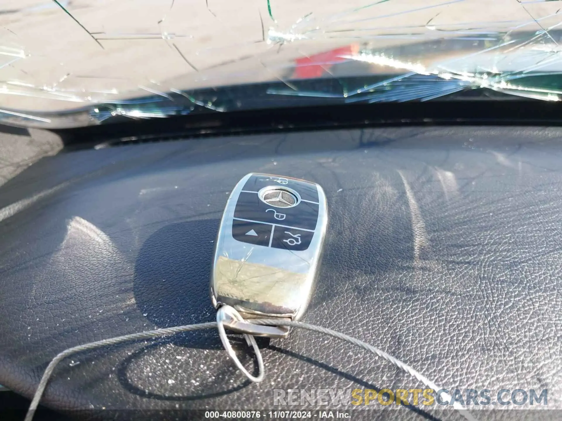 11 Photograph of a damaged car 55SWF8DB8KU300343 MERCEDES-BENZ C 300 2019