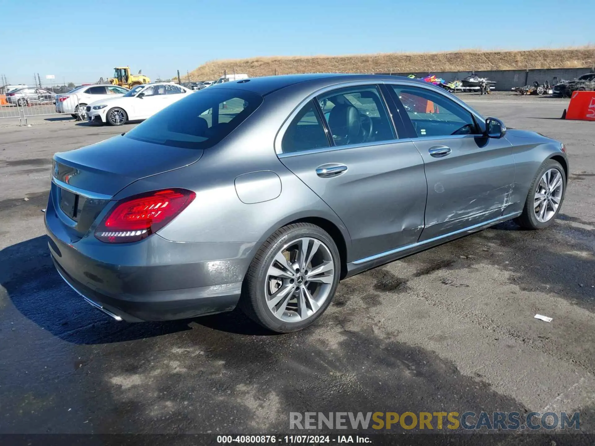 4 Photograph of a damaged car 55SWF8DB8KU300343 MERCEDES-BENZ C 300 2019