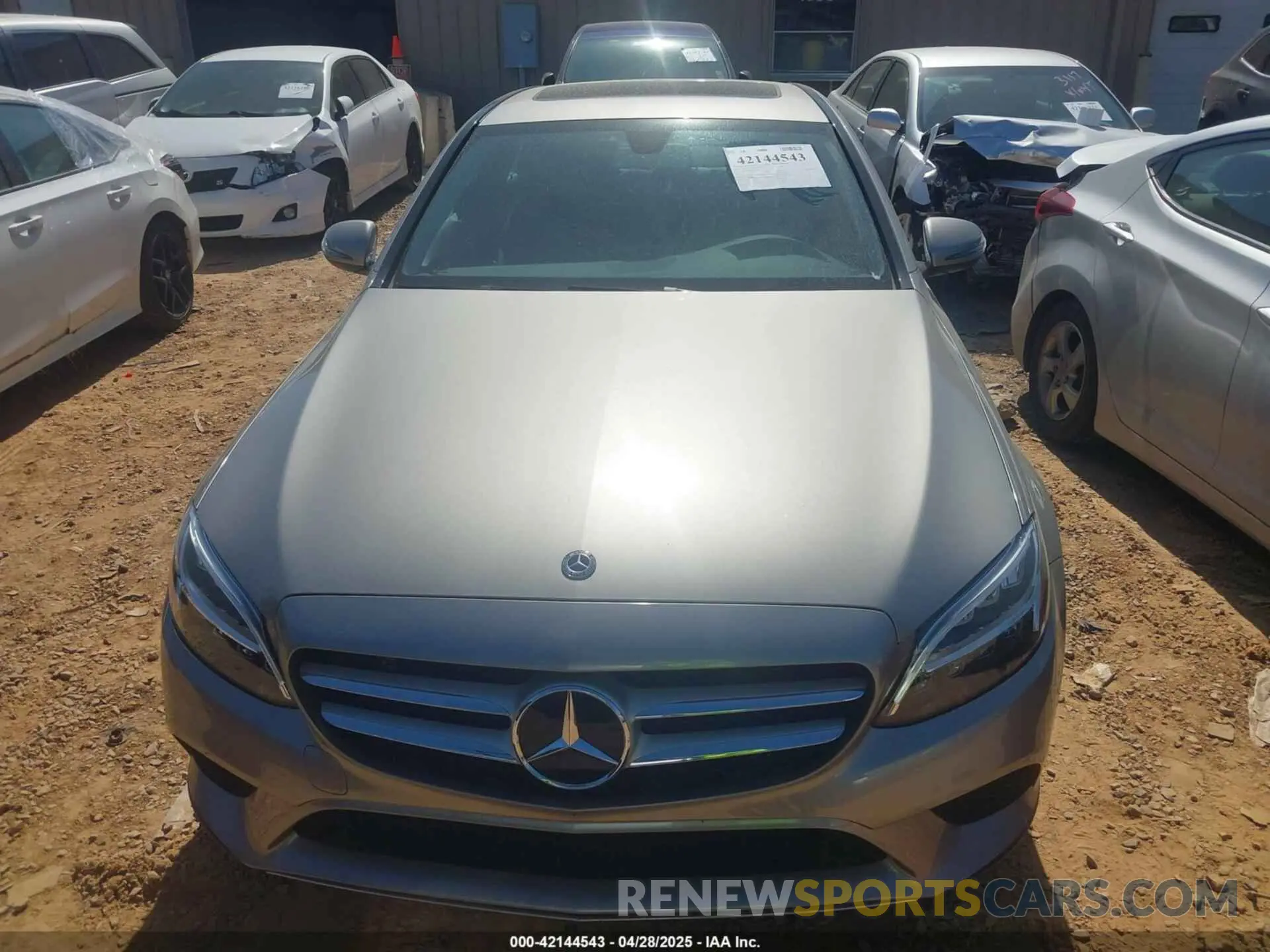 12 Photograph of a damaged car 55SWF8DB8KU308975 MERCEDES-BENZ C 300 2019