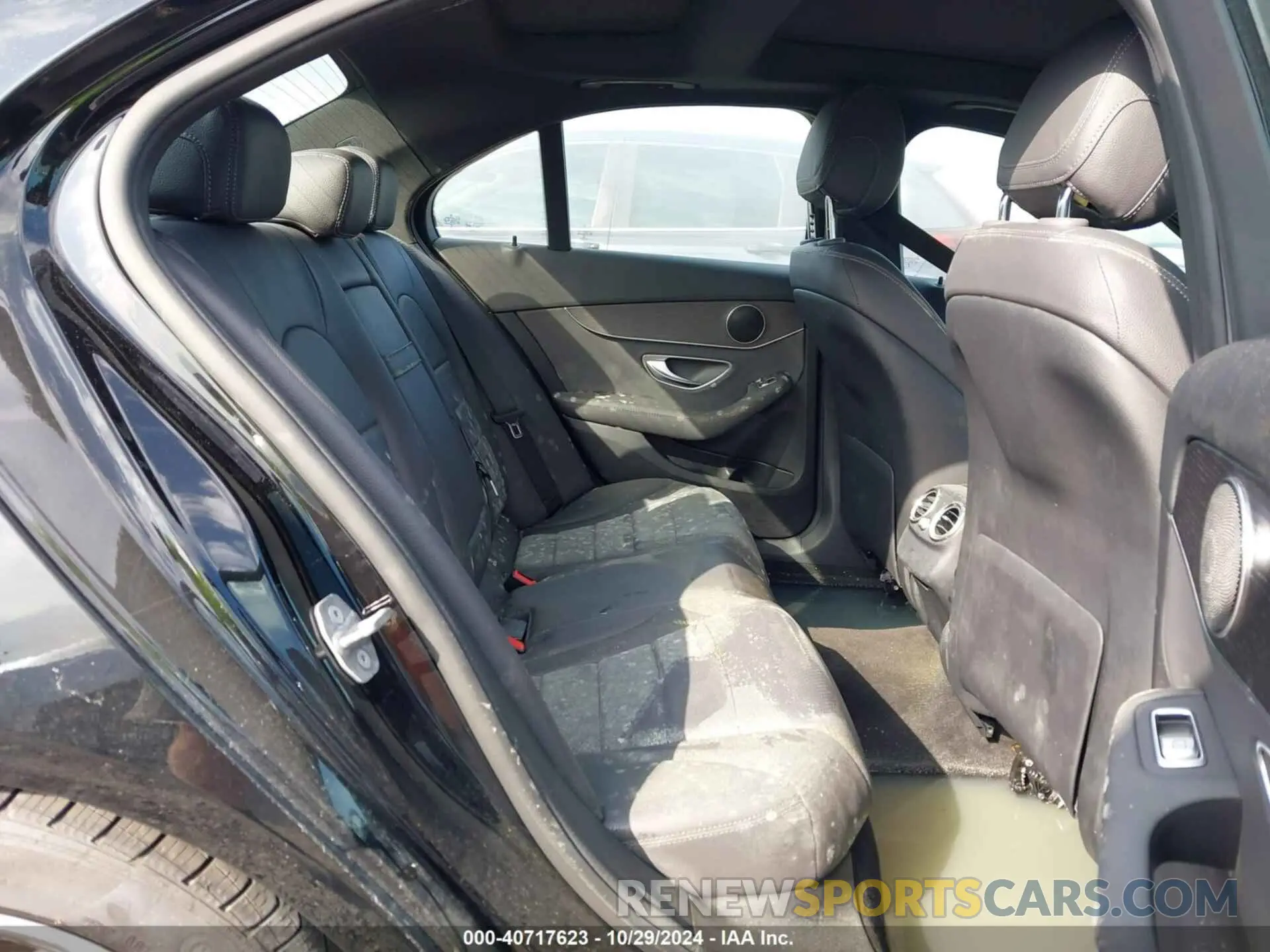 8 Photograph of a damaged car 55SWF8DB9KU298263 MERCEDES-BENZ C 300 2019