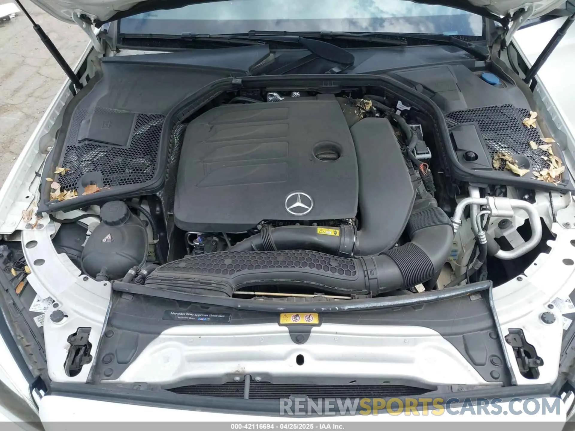 10 Photograph of a damaged car 55SWF8DB9KU298358 MERCEDES-BENZ C 300 2019