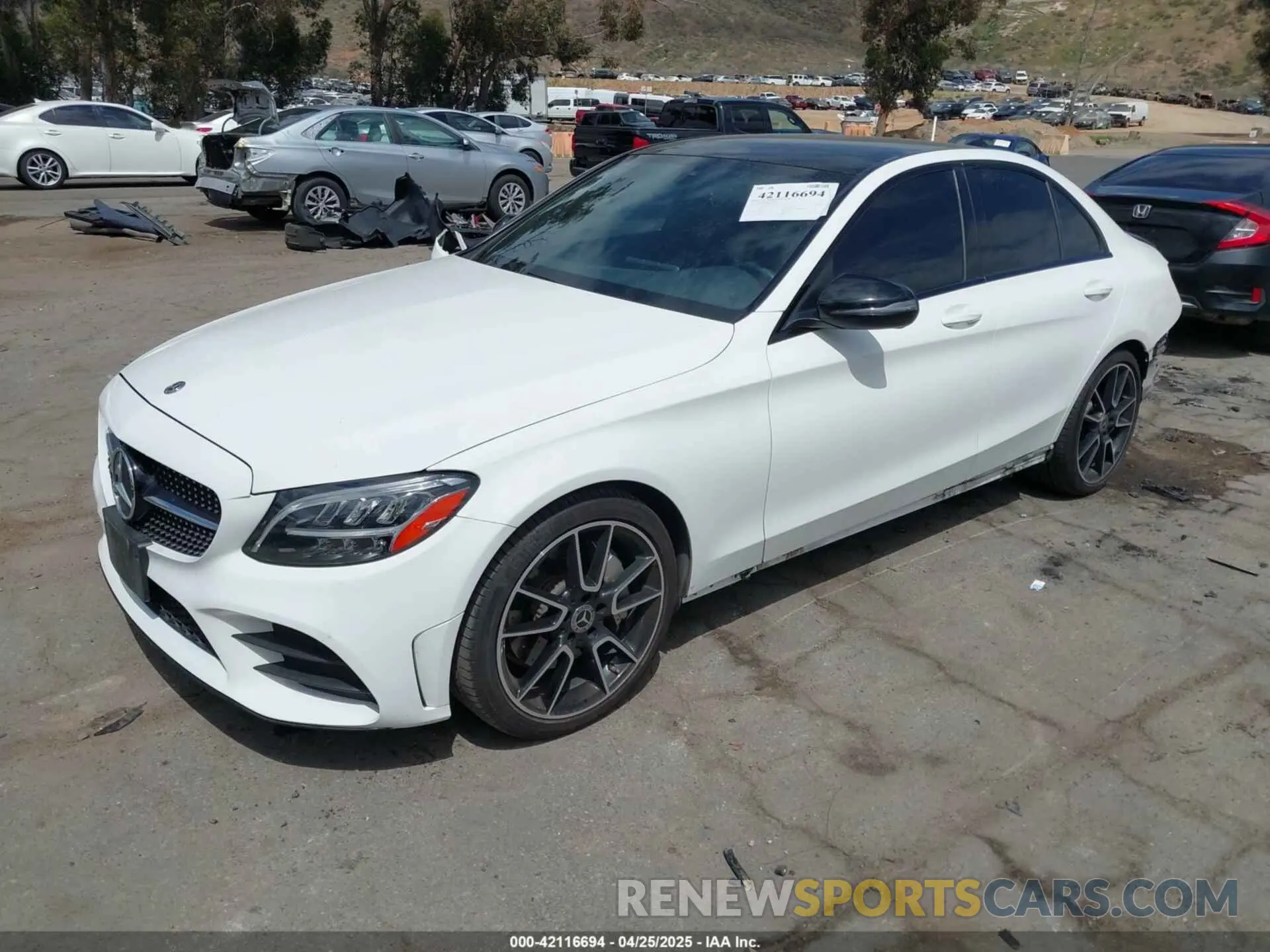 2 Photograph of a damaged car 55SWF8DB9KU298358 MERCEDES-BENZ C 300 2019