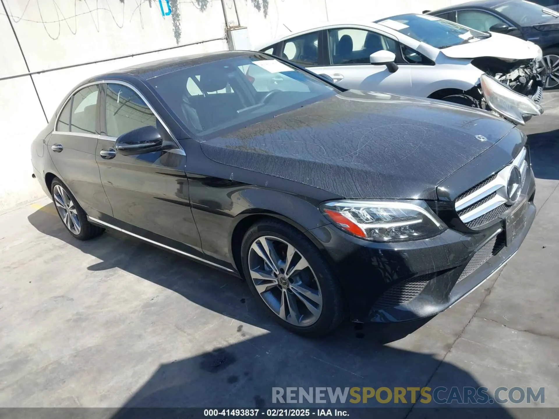 1 Photograph of a damaged car 55SWF8DB9KU316356 MERCEDES-BENZ C 300 2019