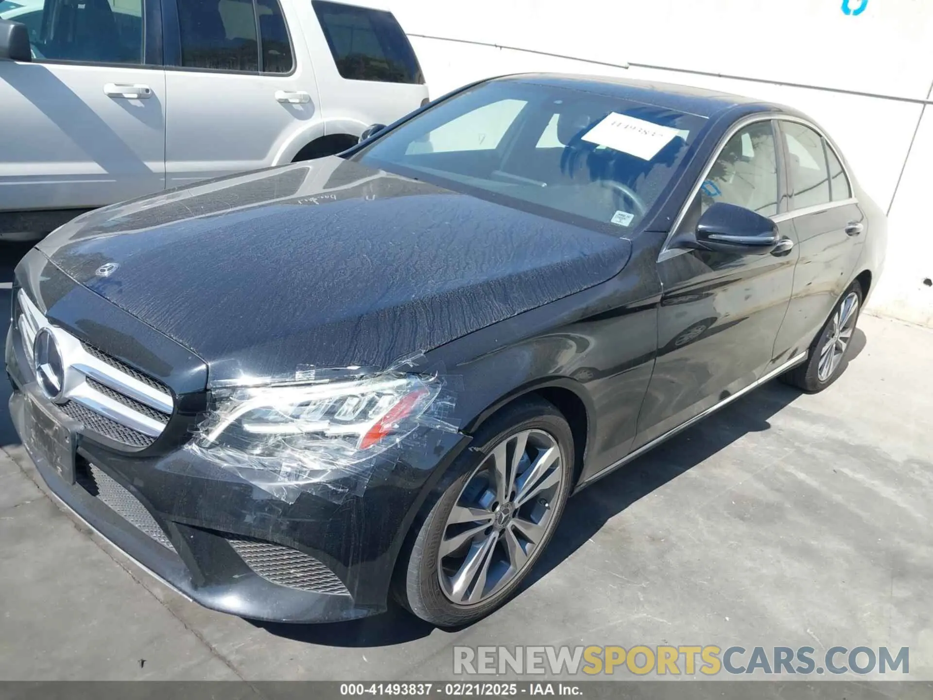 2 Photograph of a damaged car 55SWF8DB9KU316356 MERCEDES-BENZ C 300 2019