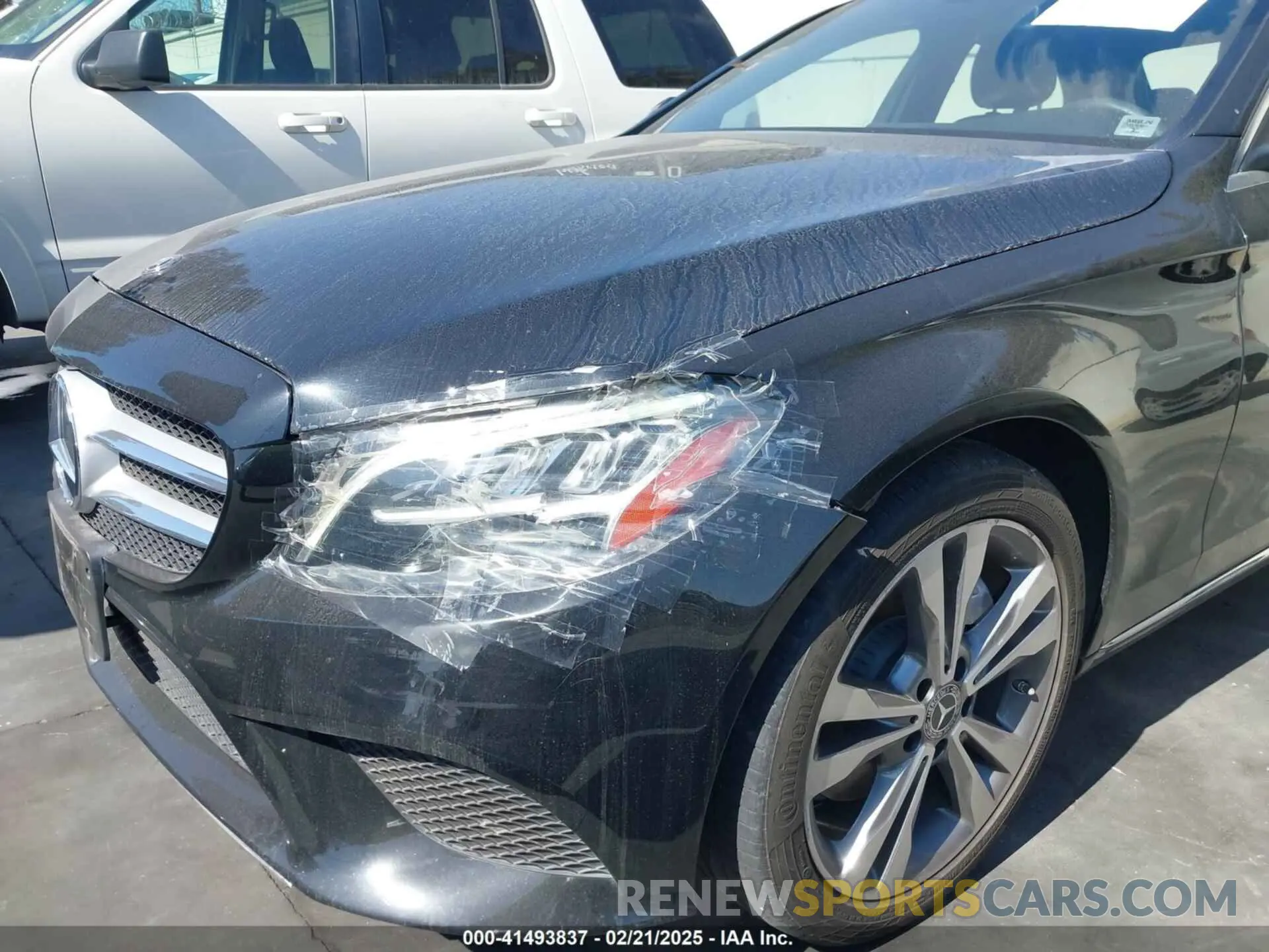 6 Photograph of a damaged car 55SWF8DB9KU316356 MERCEDES-BENZ C 300 2019