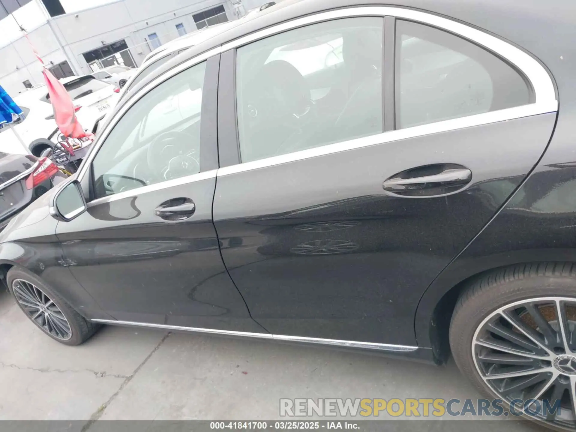 15 Photograph of a damaged car 55SWF8DBXKU303017 MERCEDES-BENZ C 300 2019