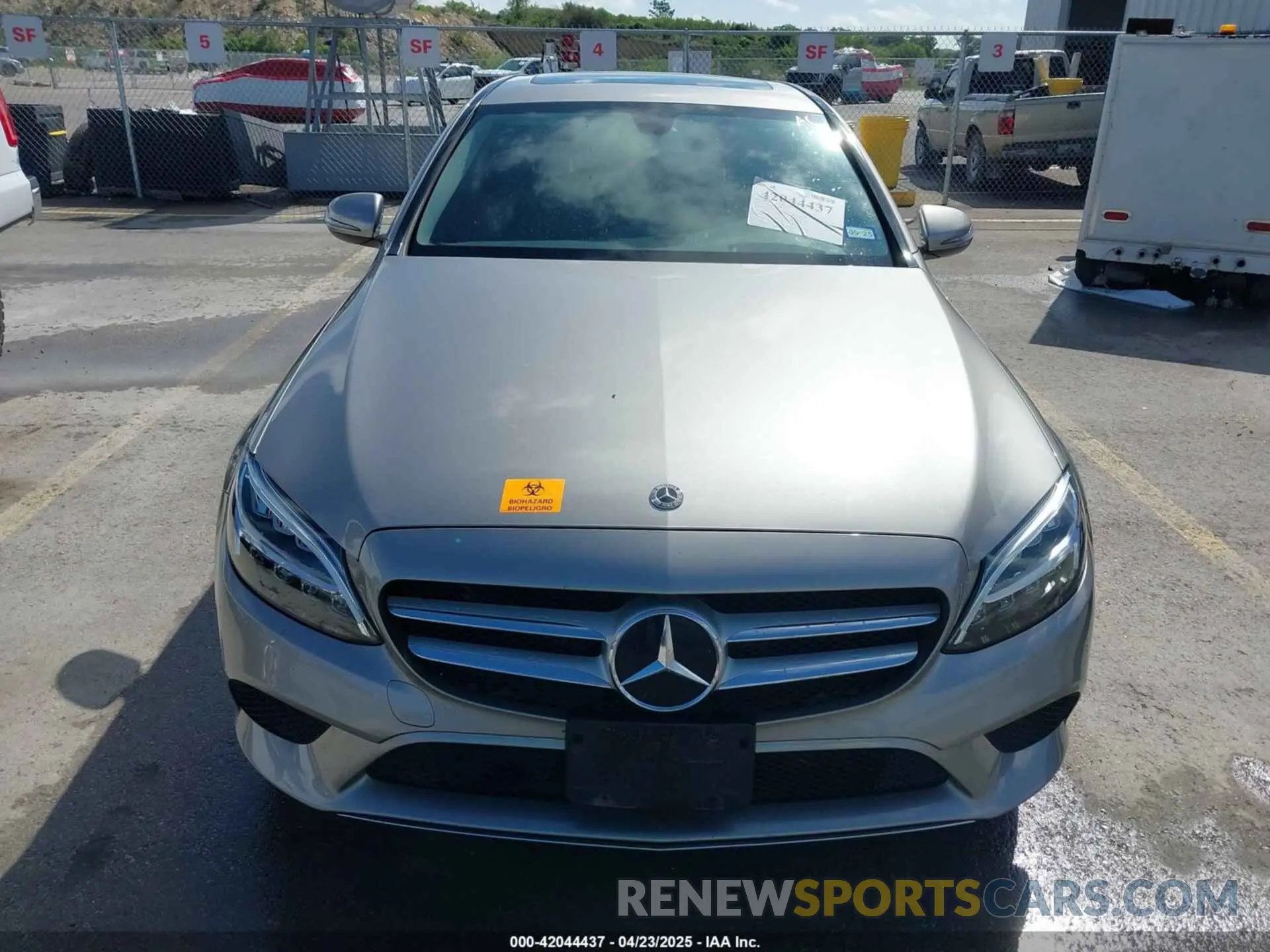 12 Photograph of a damaged car 55SWF8EB0KU314445 MERCEDES-BENZ C 300 2019