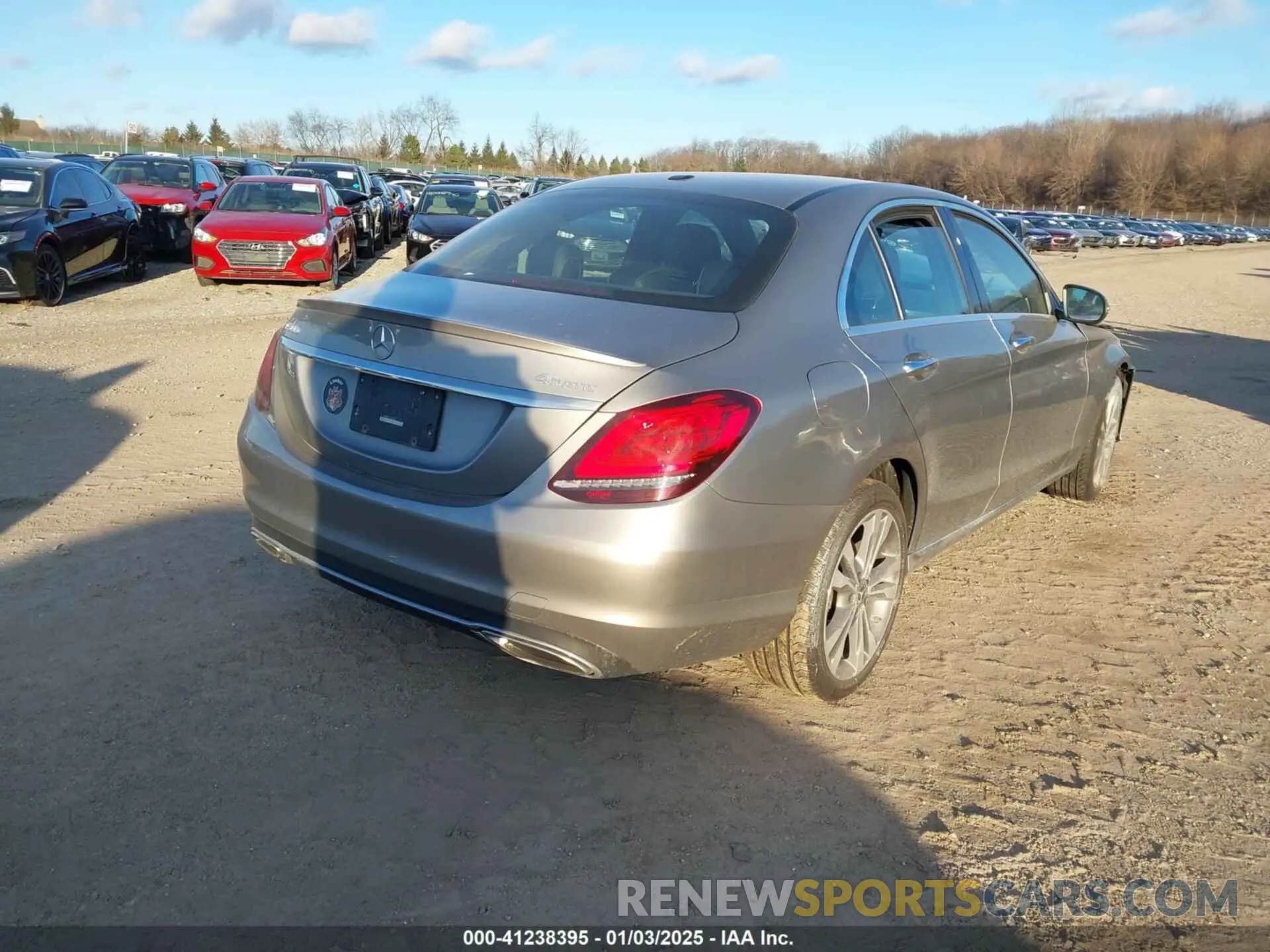 4 Photograph of a damaged car 55SWF8EB2KU296000 MERCEDES-BENZ C 300 2019