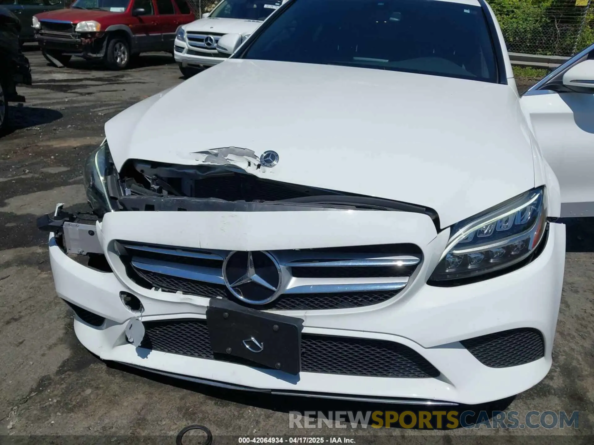 6 Photograph of a damaged car 55SWF8EB3KU297396 MERCEDES-BENZ C 300 2019