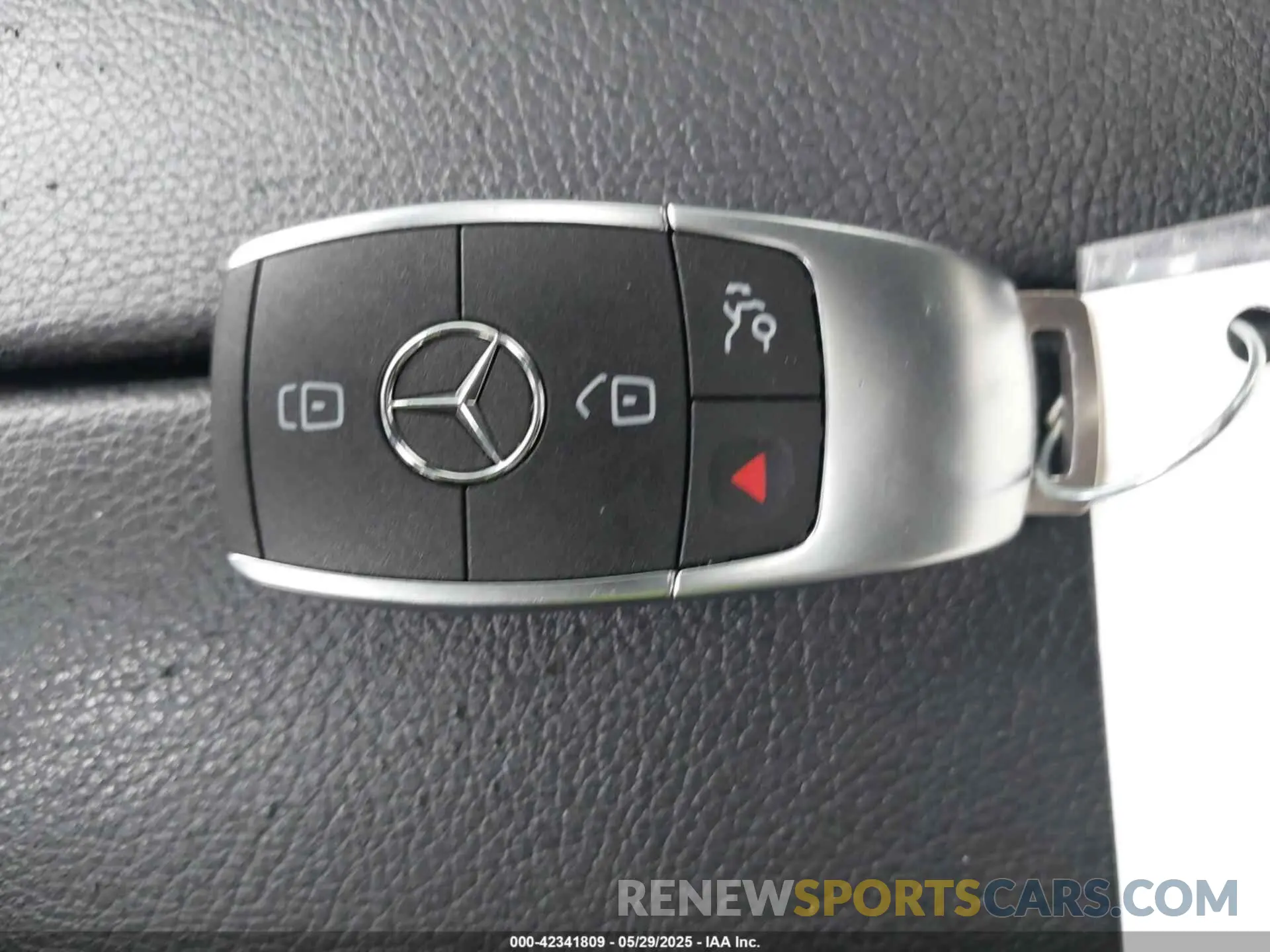11 Photograph of a damaged car 55SWF8EB4KU313069 MERCEDES-BENZ C 300 2019