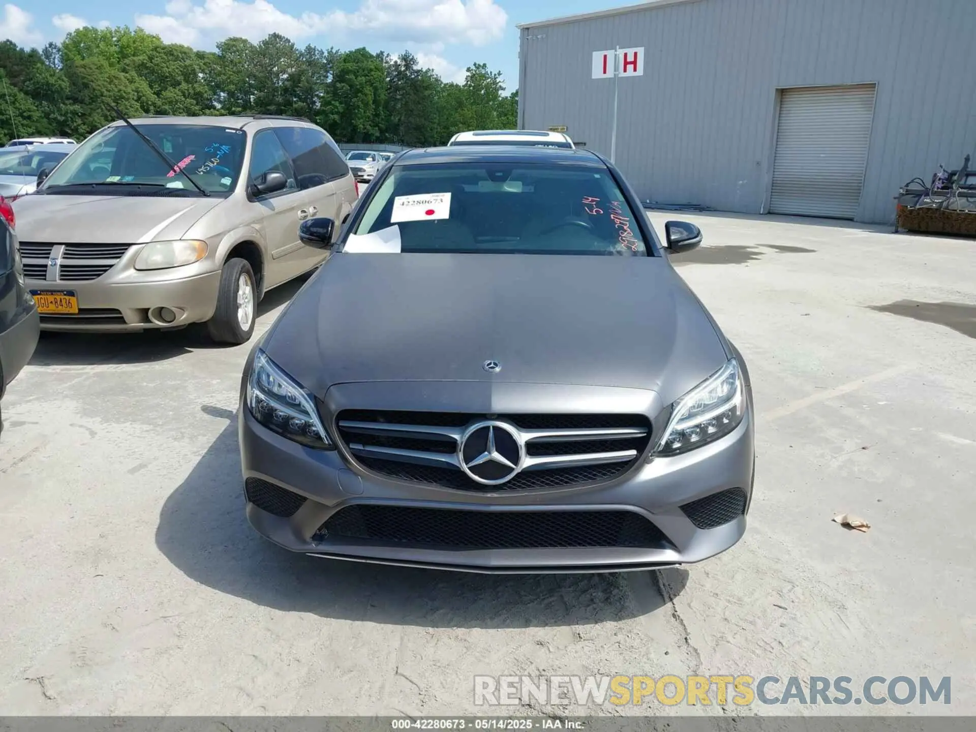 12 Photograph of a damaged car 55SWF8EB6KU298297 MERCEDES-BENZ C 300 2019