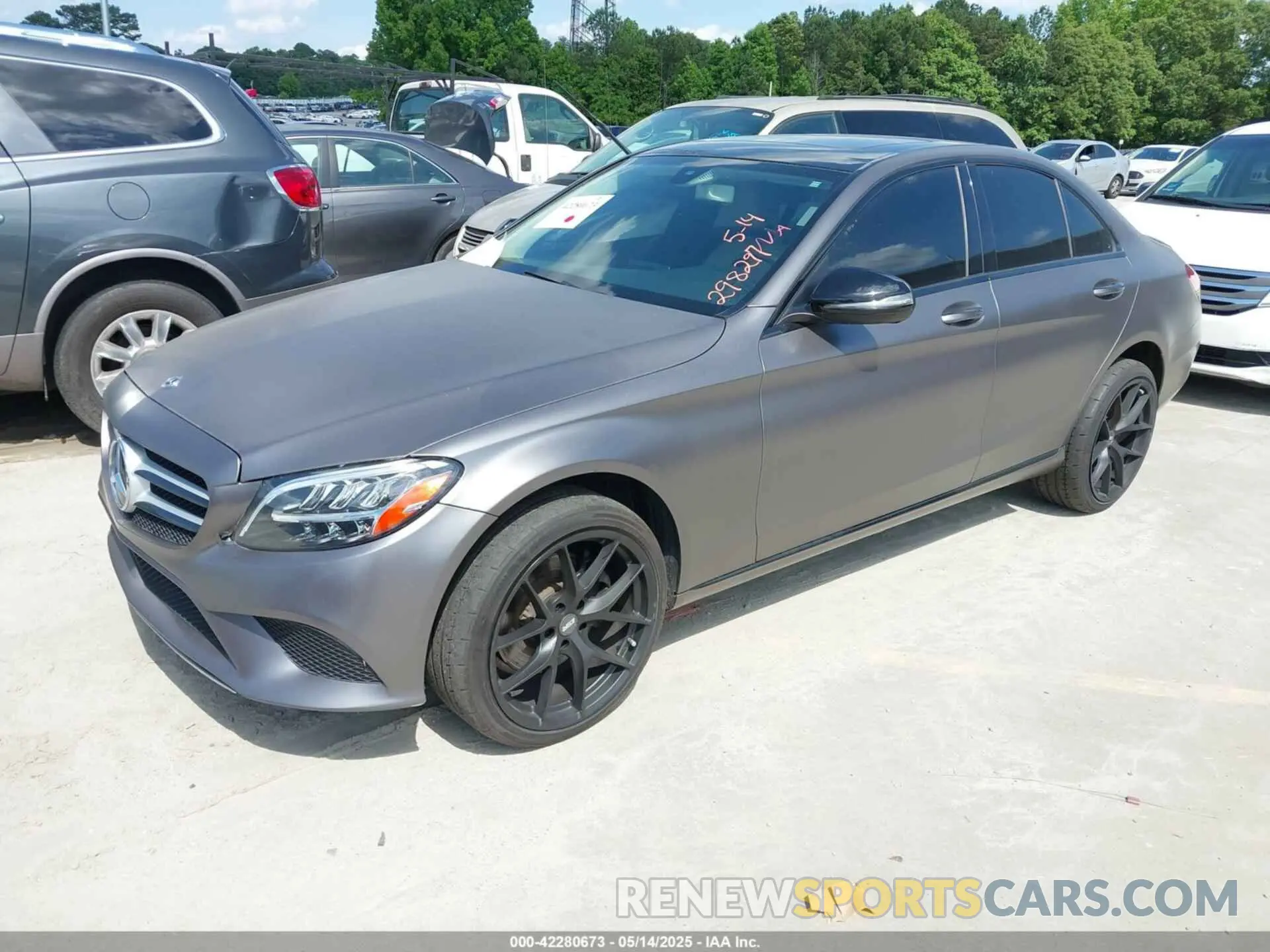 2 Photograph of a damaged car 55SWF8EB6KU298297 MERCEDES-BENZ C 300 2019