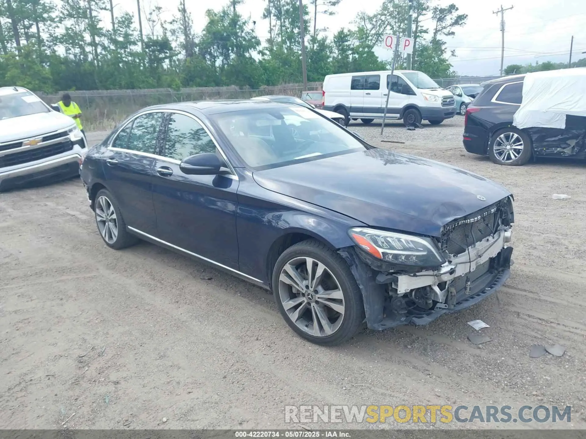 1 Photograph of a damaged car 55SWF8EB6KU305586 MERCEDES-BENZ C 300 2019