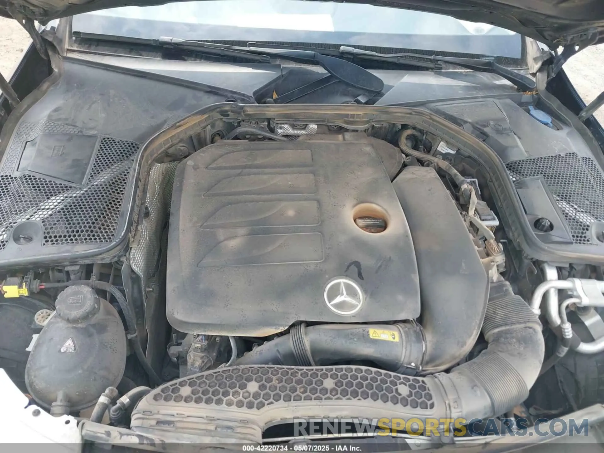 10 Photograph of a damaged car 55SWF8EB6KU305586 MERCEDES-BENZ C 300 2019