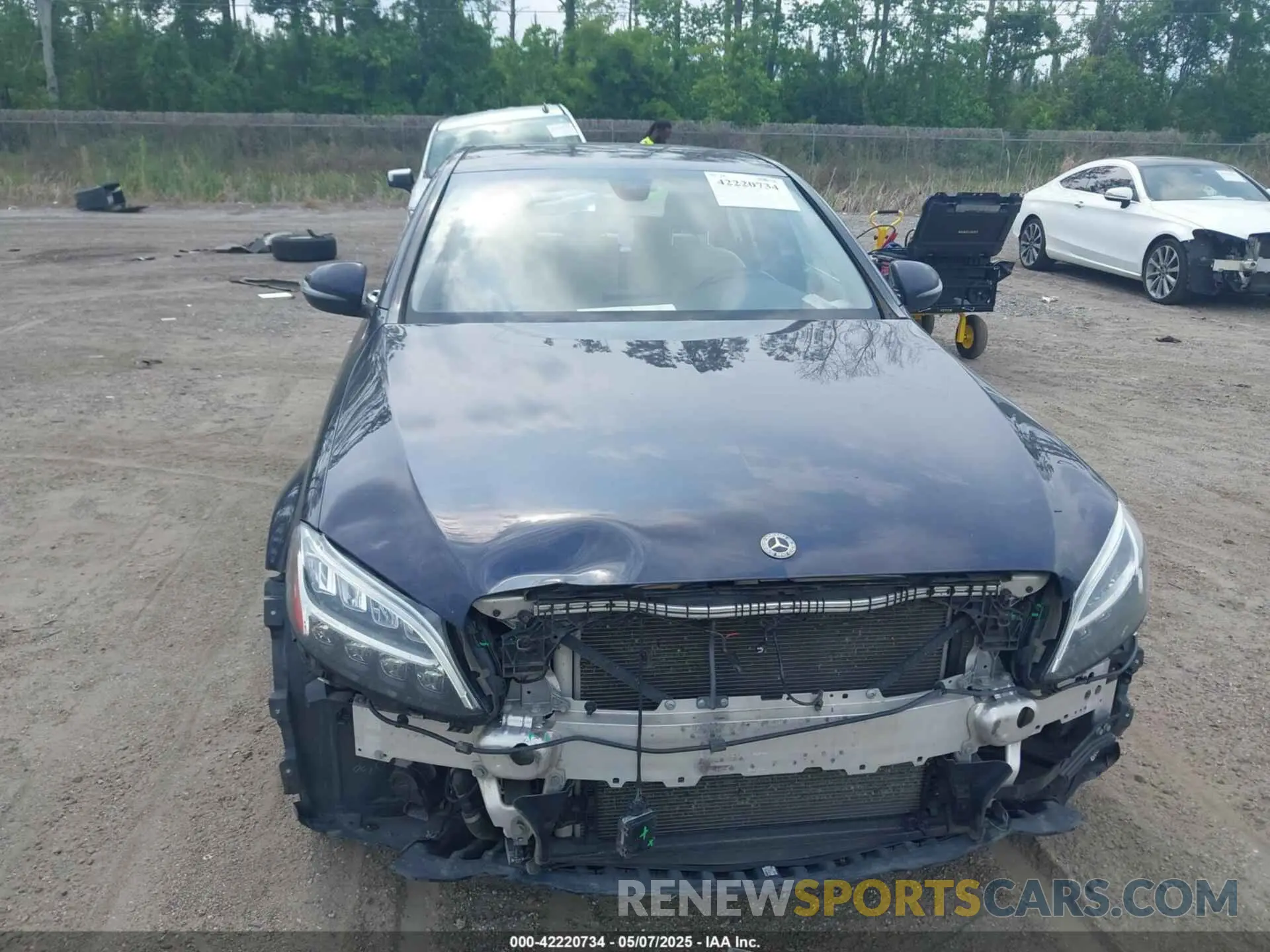 12 Photograph of a damaged car 55SWF8EB6KU305586 MERCEDES-BENZ C 300 2019