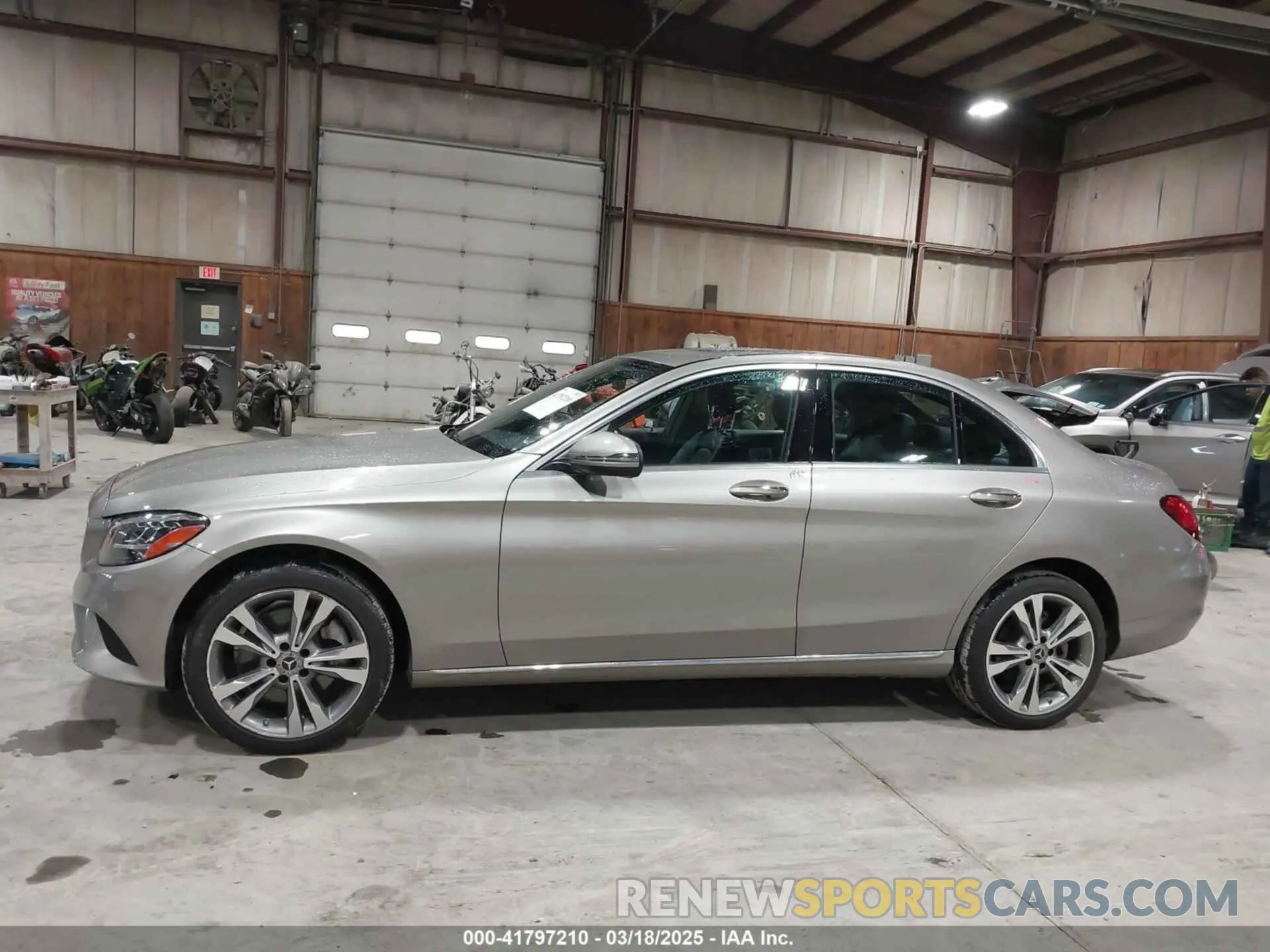 14 Photograph of a damaged car 55SWF8EB6KU321044 MERCEDES-BENZ C 300 2019