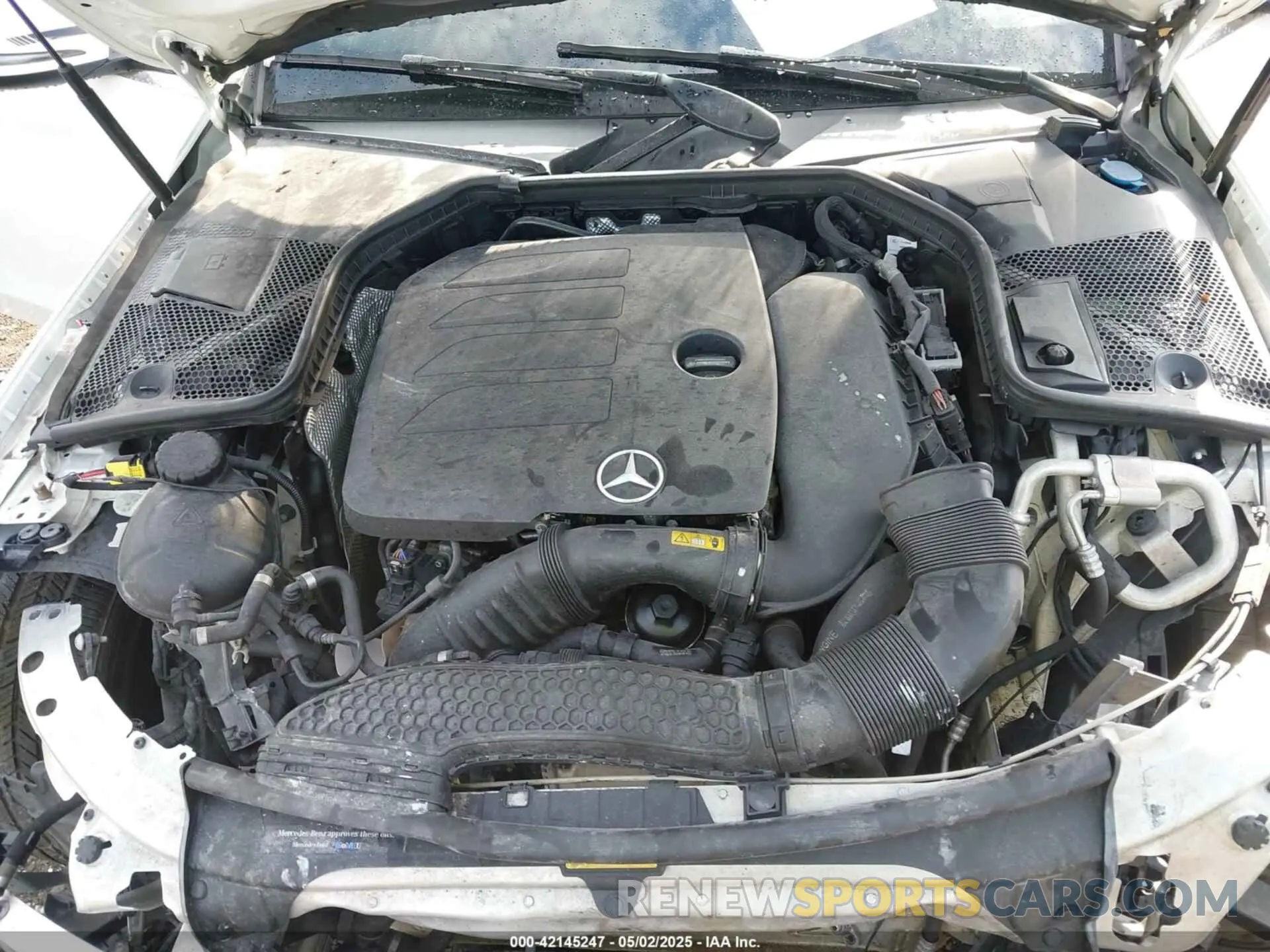 10 Photograph of a damaged car 55SWF8EB8KU298995 MERCEDES-BENZ C 300 2019