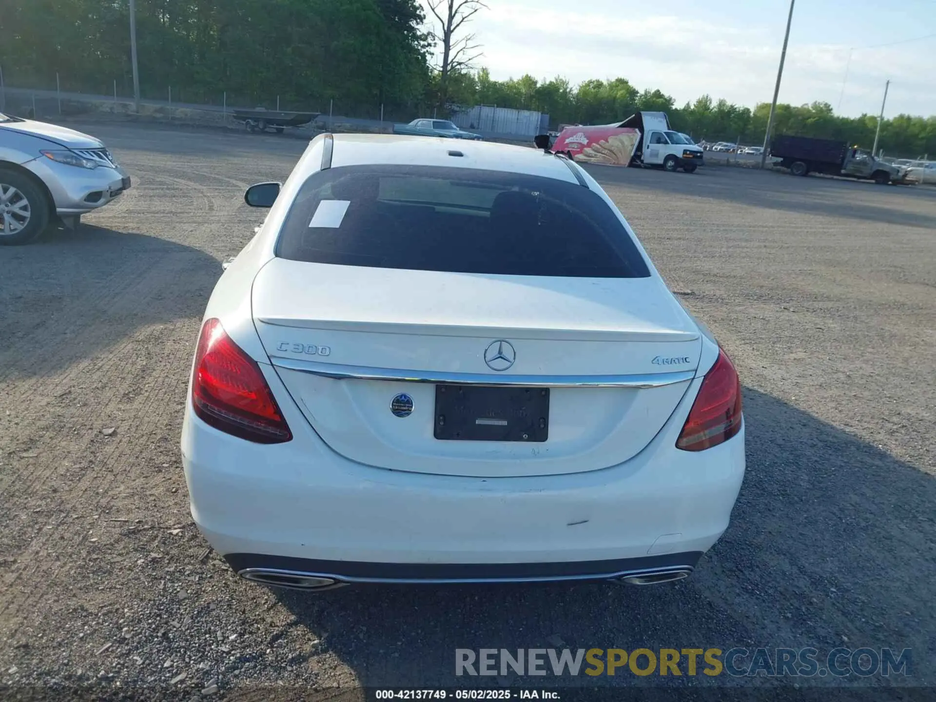 15 Photograph of a damaged car 55SWF8EB9KU296768 MERCEDES-BENZ C 300 2019