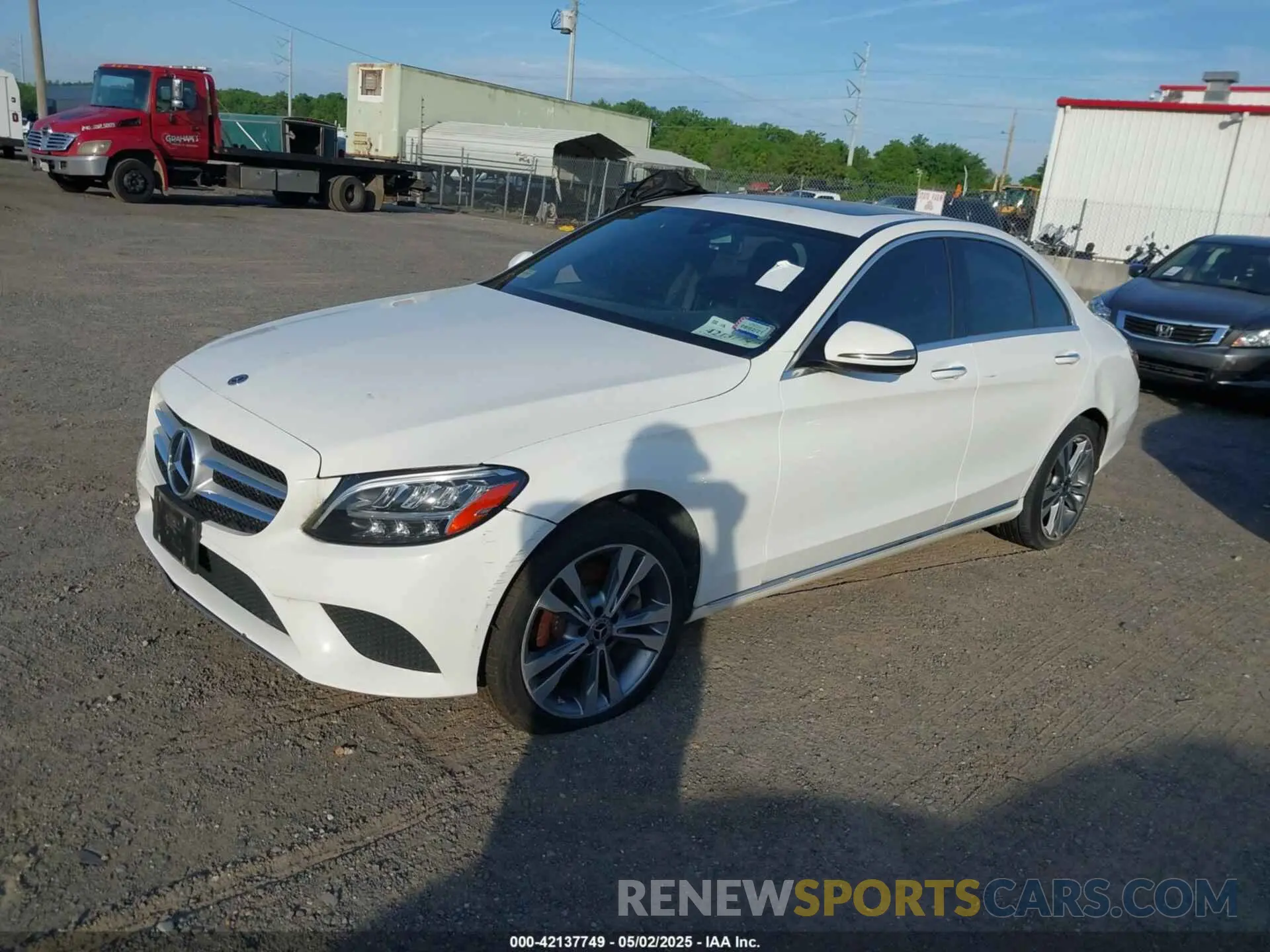 2 Photograph of a damaged car 55SWF8EB9KU296768 MERCEDES-BENZ C 300 2019