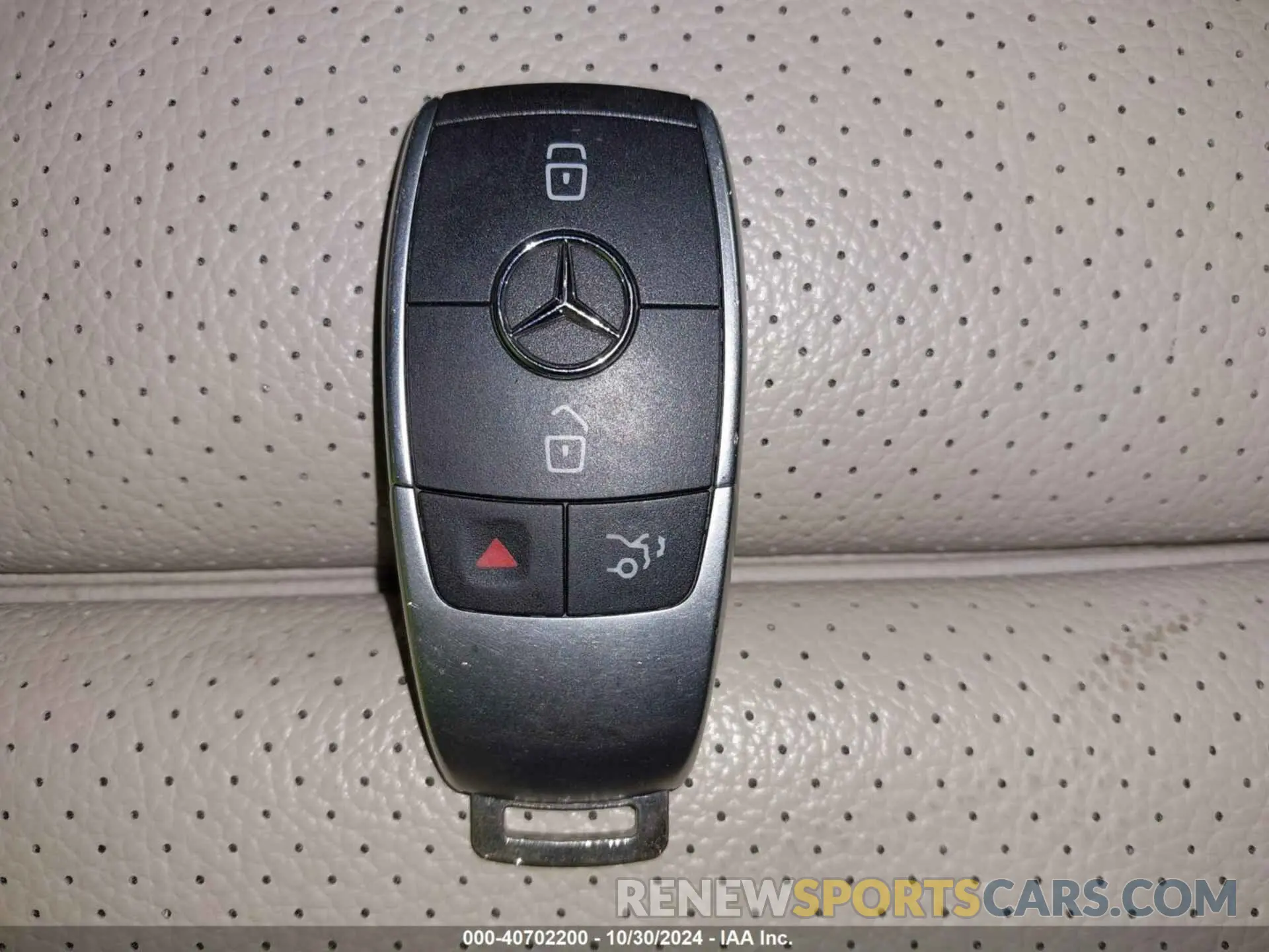 11 Photograph of a damaged car 55SWF8EB9KU321278 MERCEDES-BENZ C 300 2019