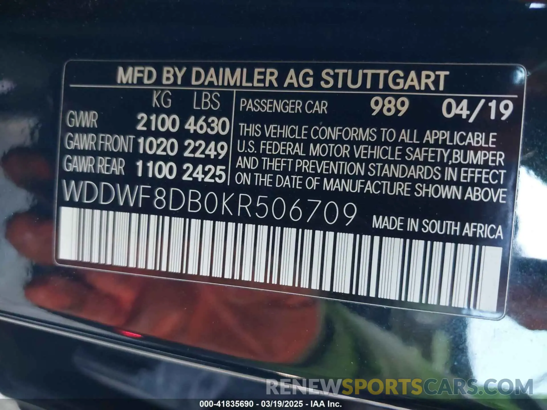 9 Photograph of a damaged car WDDWF8DB0KR506709 MERCEDES-BENZ C 300 2019