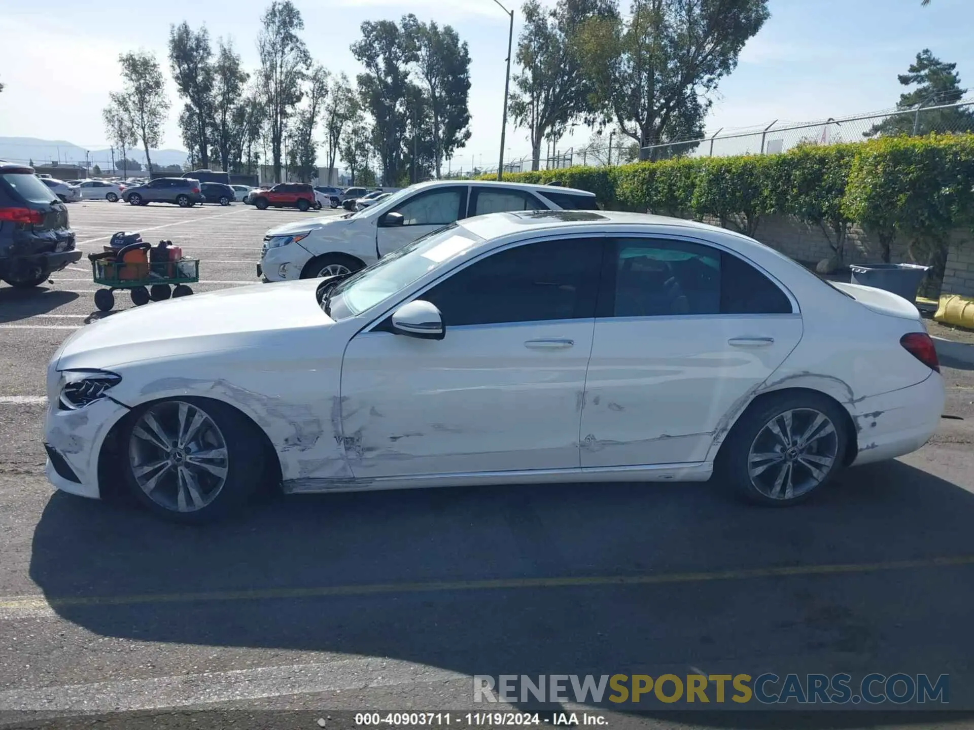 14 Photograph of a damaged car WDDWF8DB7KR482361 MERCEDES-BENZ C 300 2019