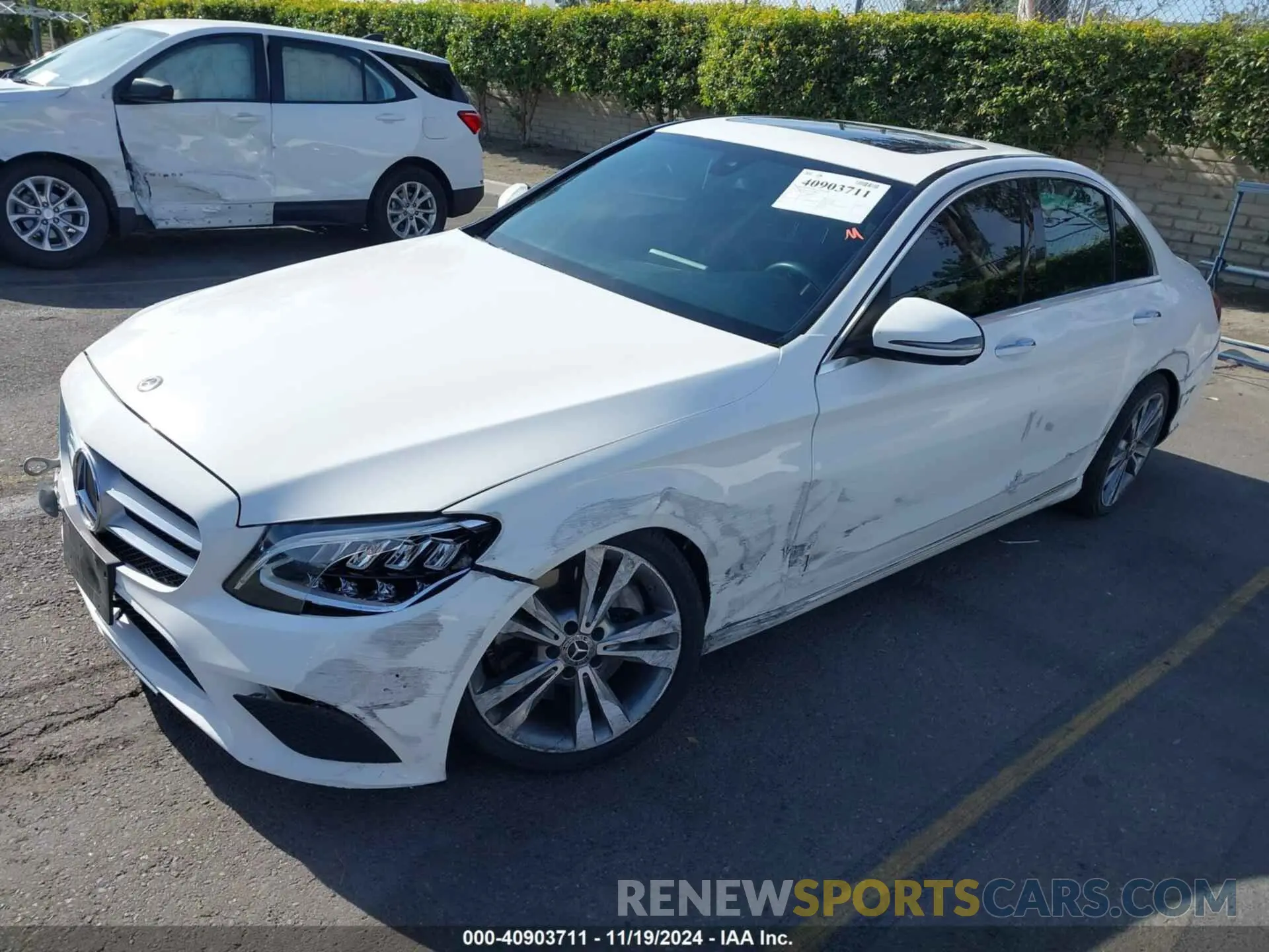 2 Photograph of a damaged car WDDWF8DB7KR482361 MERCEDES-BENZ C 300 2019