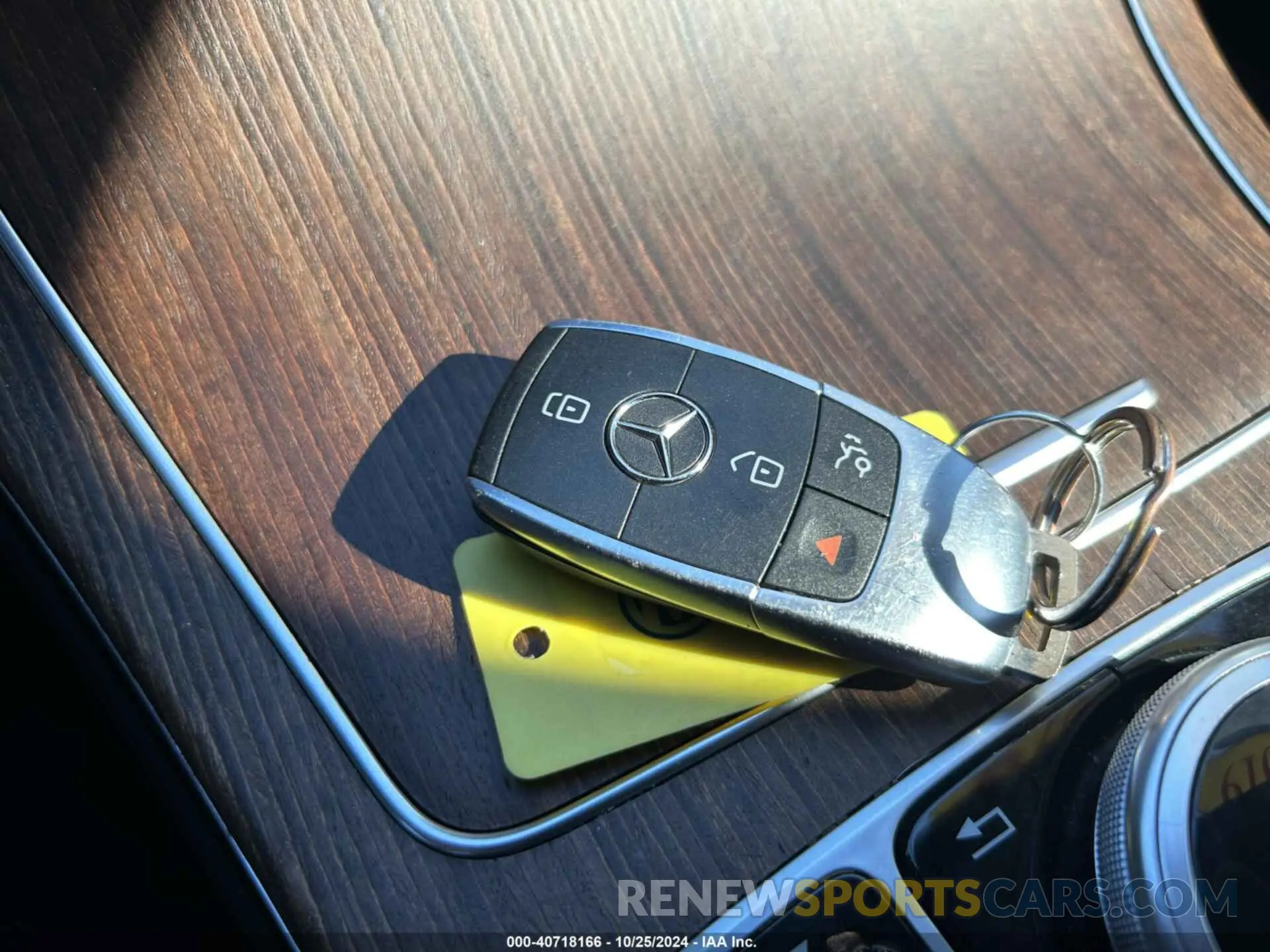 11 Photograph of a damaged car WDDWF8DBXKR462377 MERCEDES-BENZ C 300 2019
